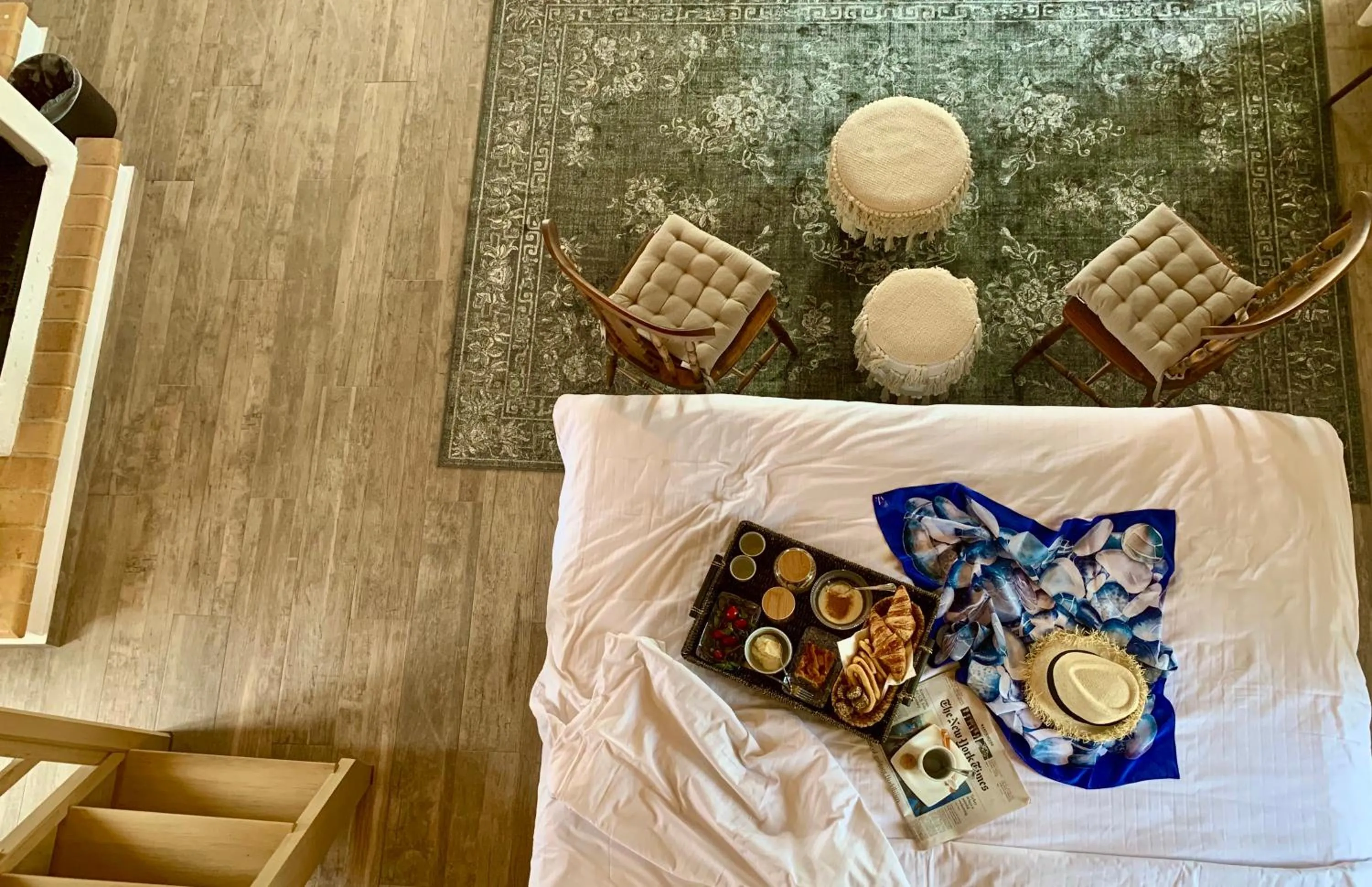 Bed in Villa Vager Mani Hotel