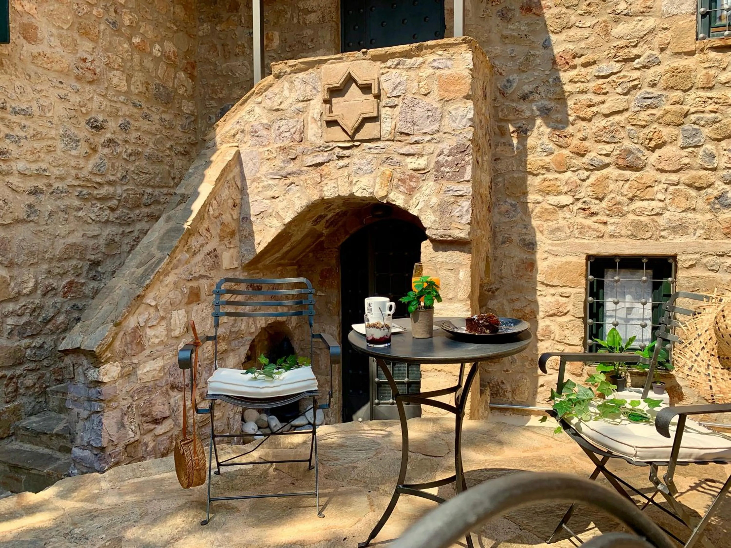 Property building in Villa Vager Mani Hotel