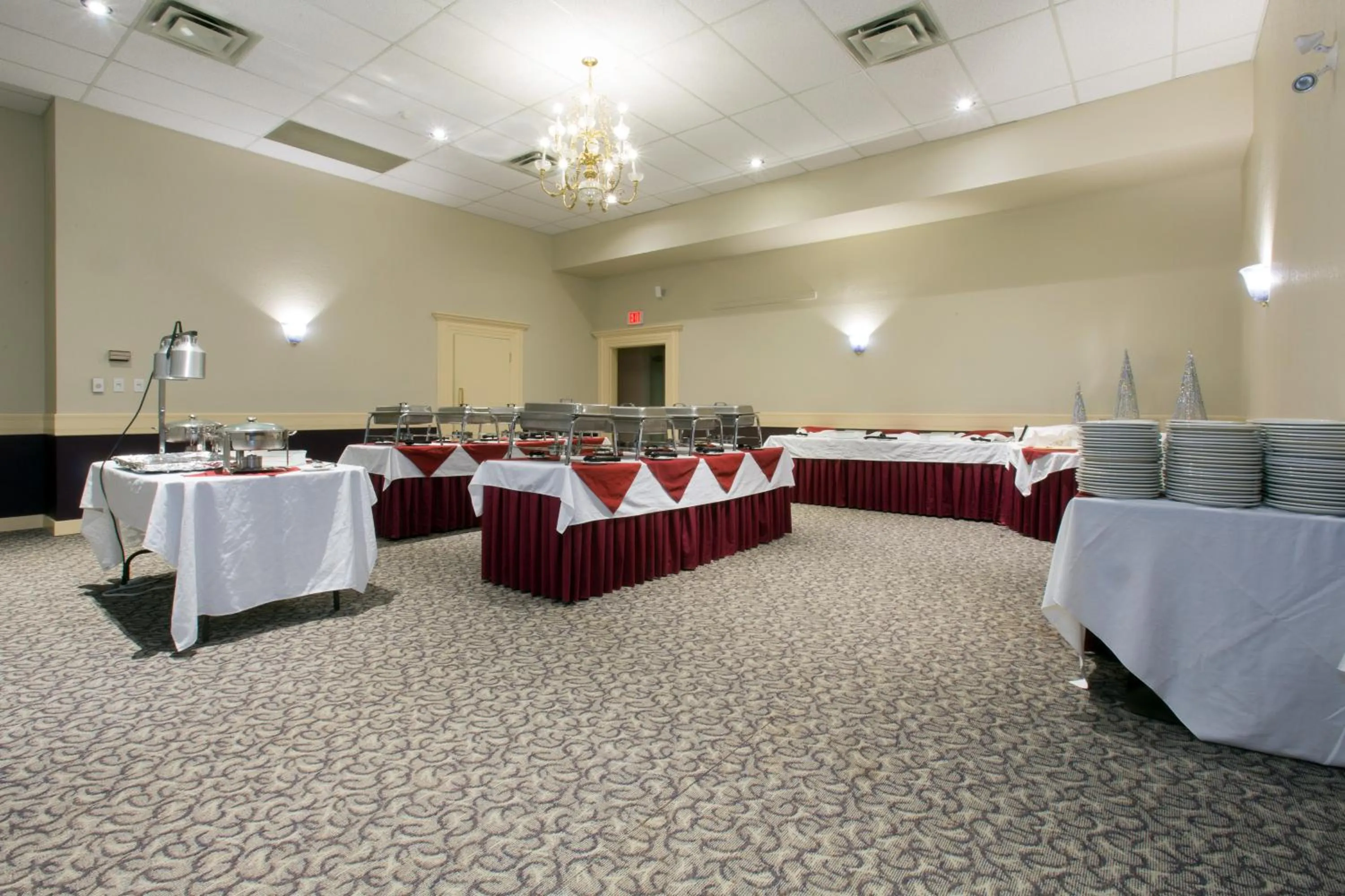 Business facilities in The Vance Creek Hotel & Conference Centre