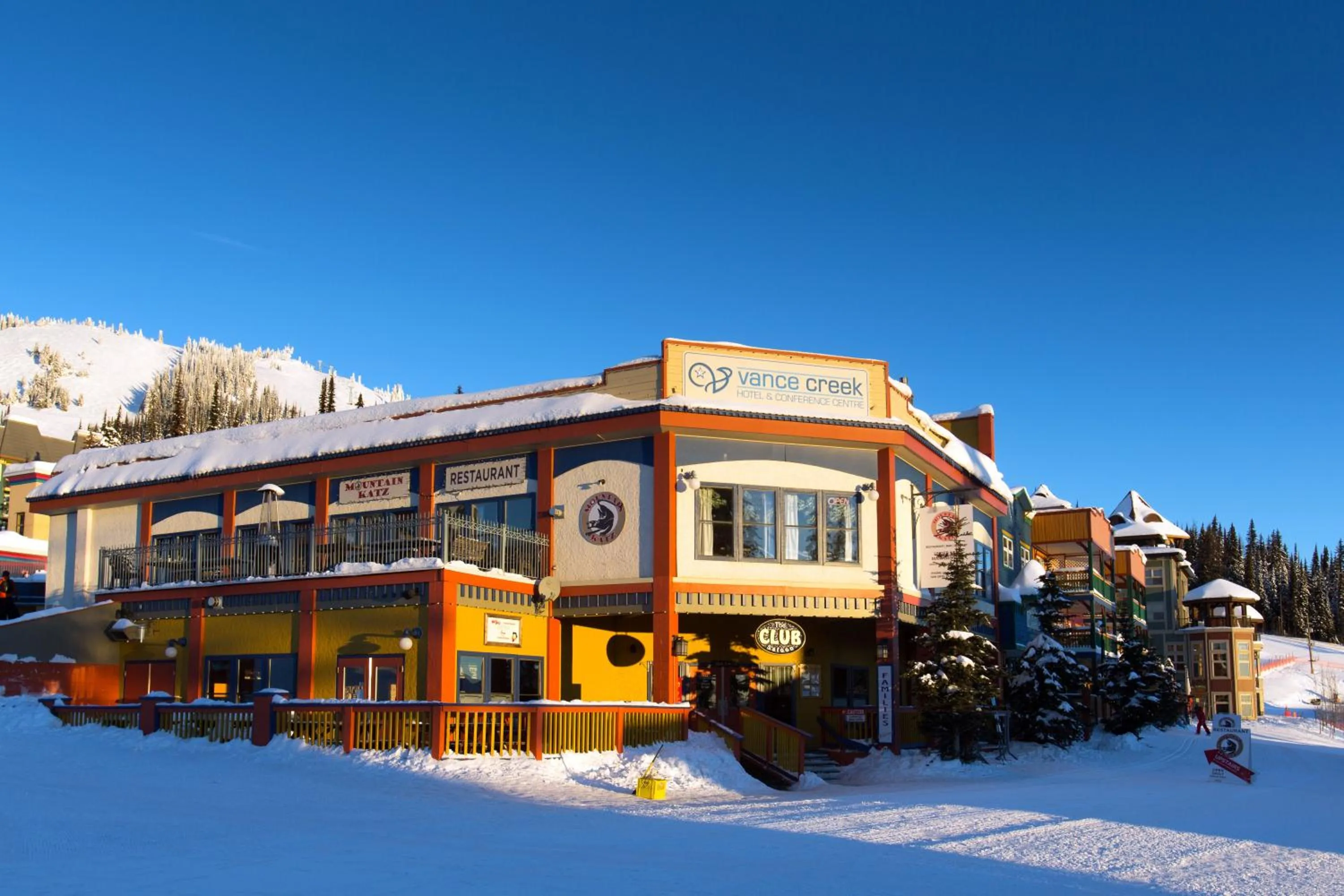 Restaurant/places to eat in The Vance Creek Hotel & Conference Centre
