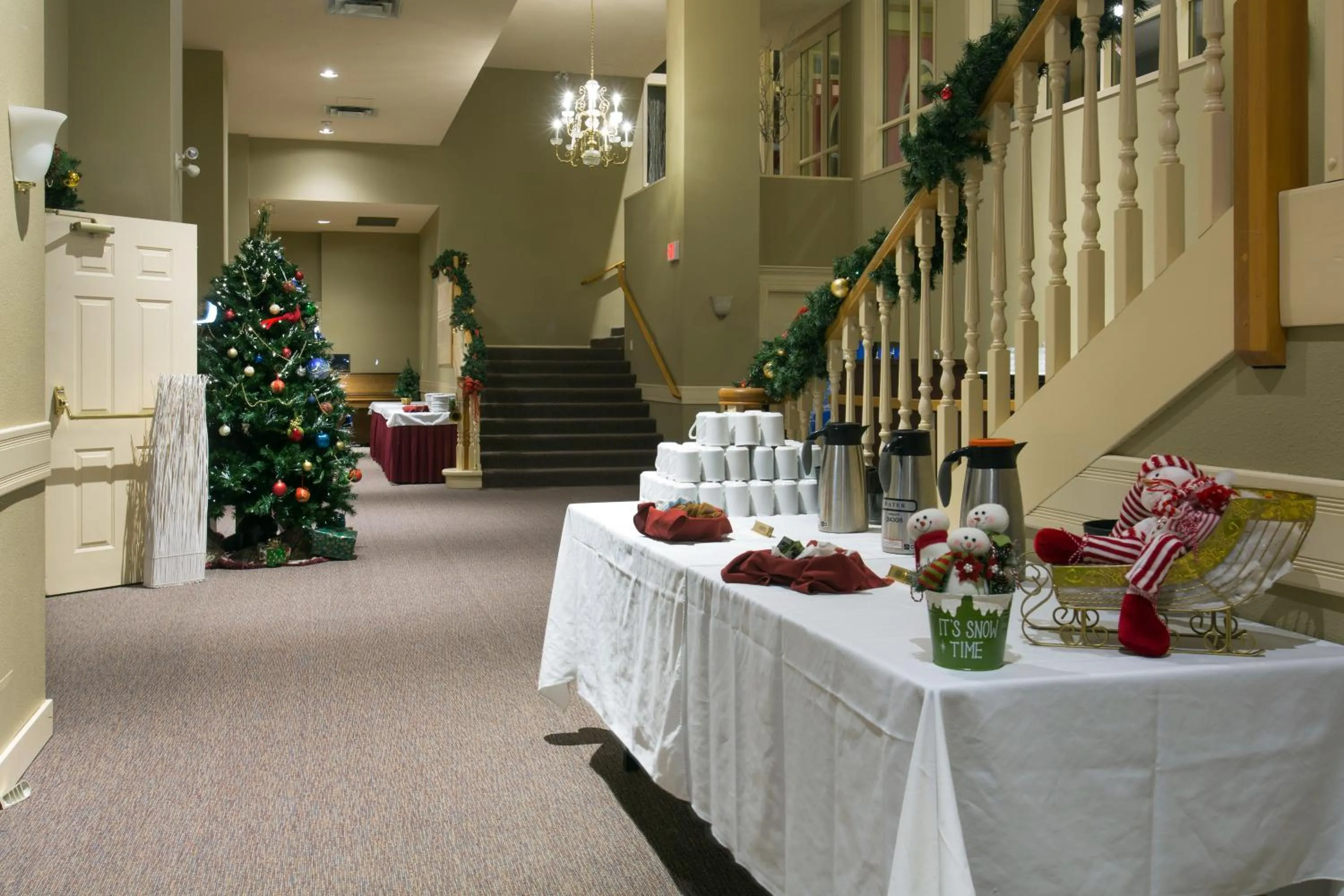 Business facilities in The Vance Creek Hotel & Conference Centre