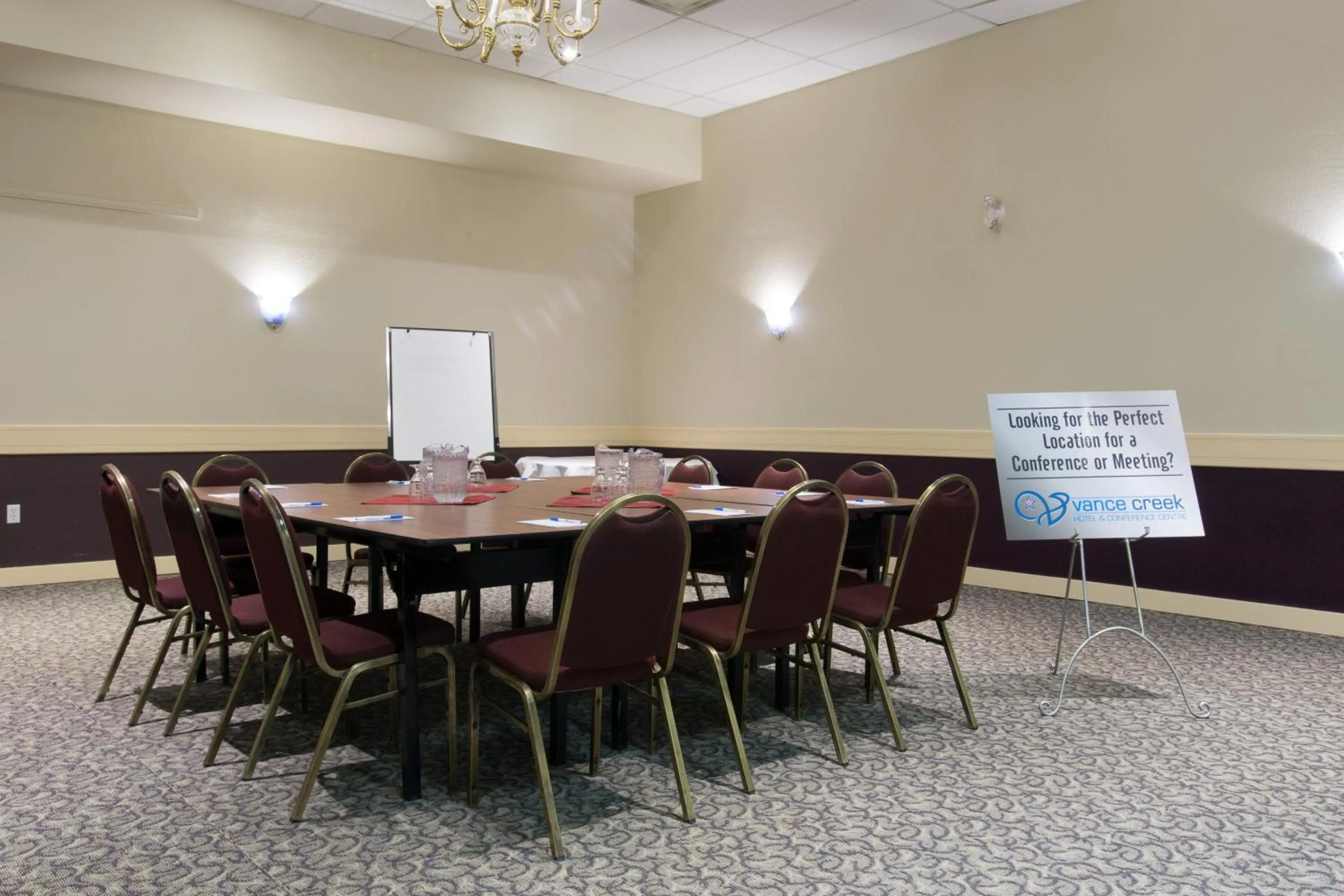 Business facilities in The Vance Creek Hotel & Conference Centre