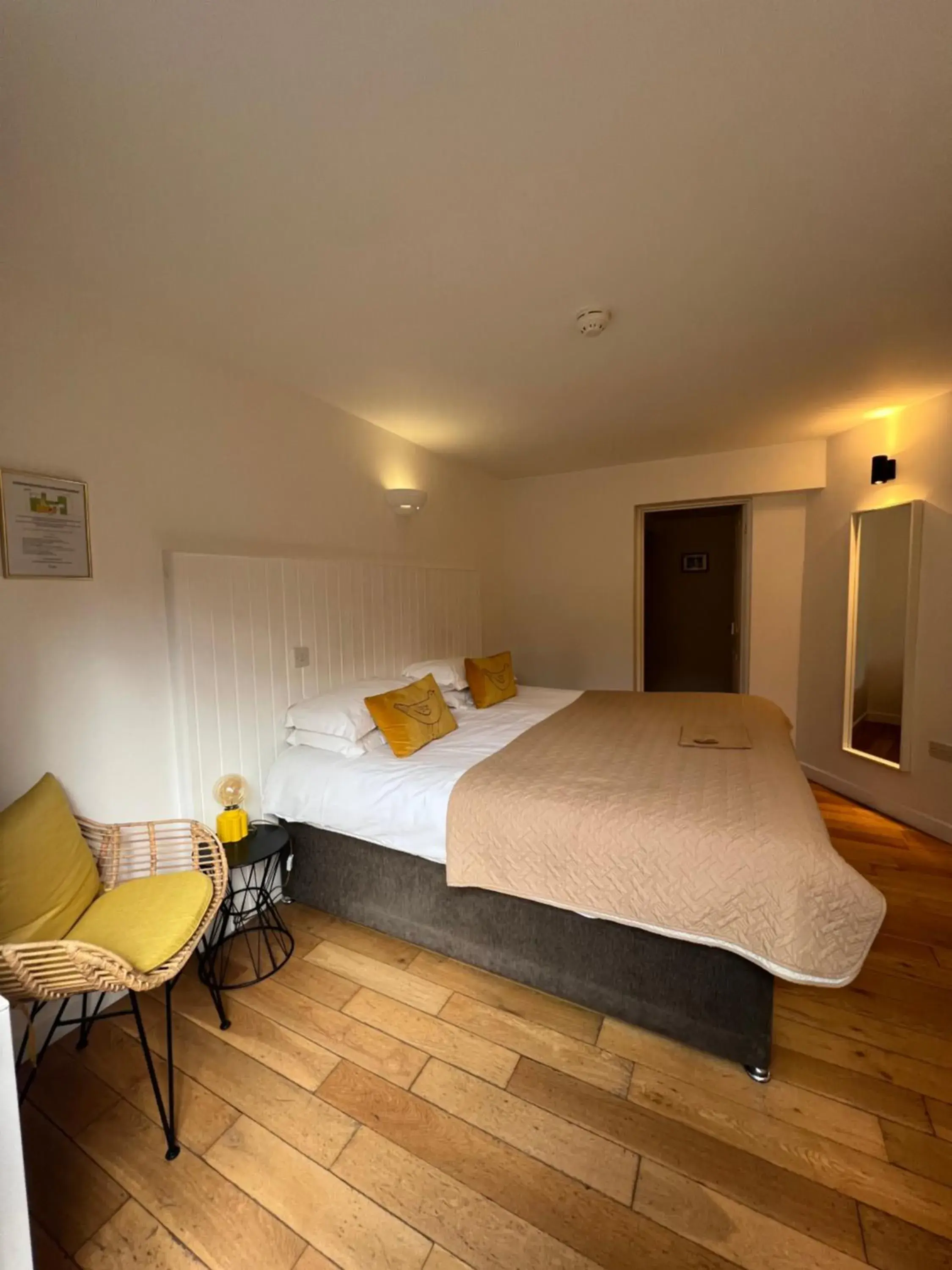 Double or Twin Room with Terrace in Cottage Lodge Hotel Double or Twin Room with Terrace in Cottage Lodge Hotel