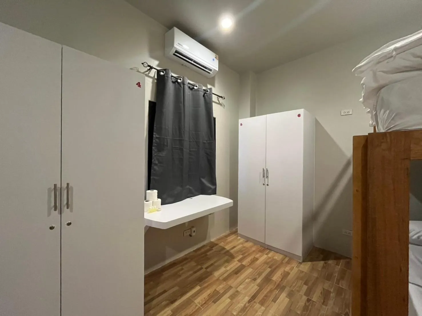 wardrobe, Bed in Superpro Samui