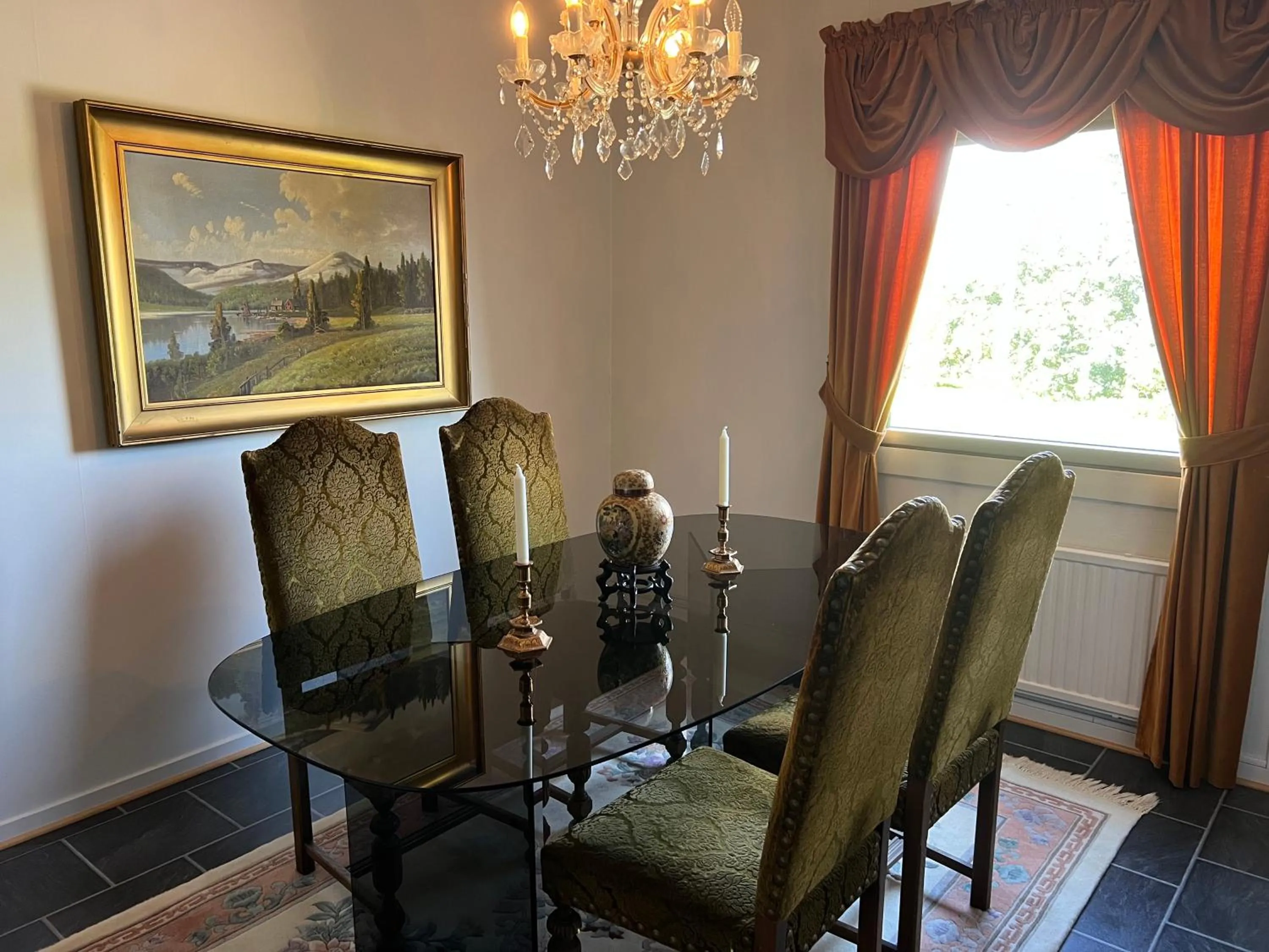 Food in BoSmart Apartments