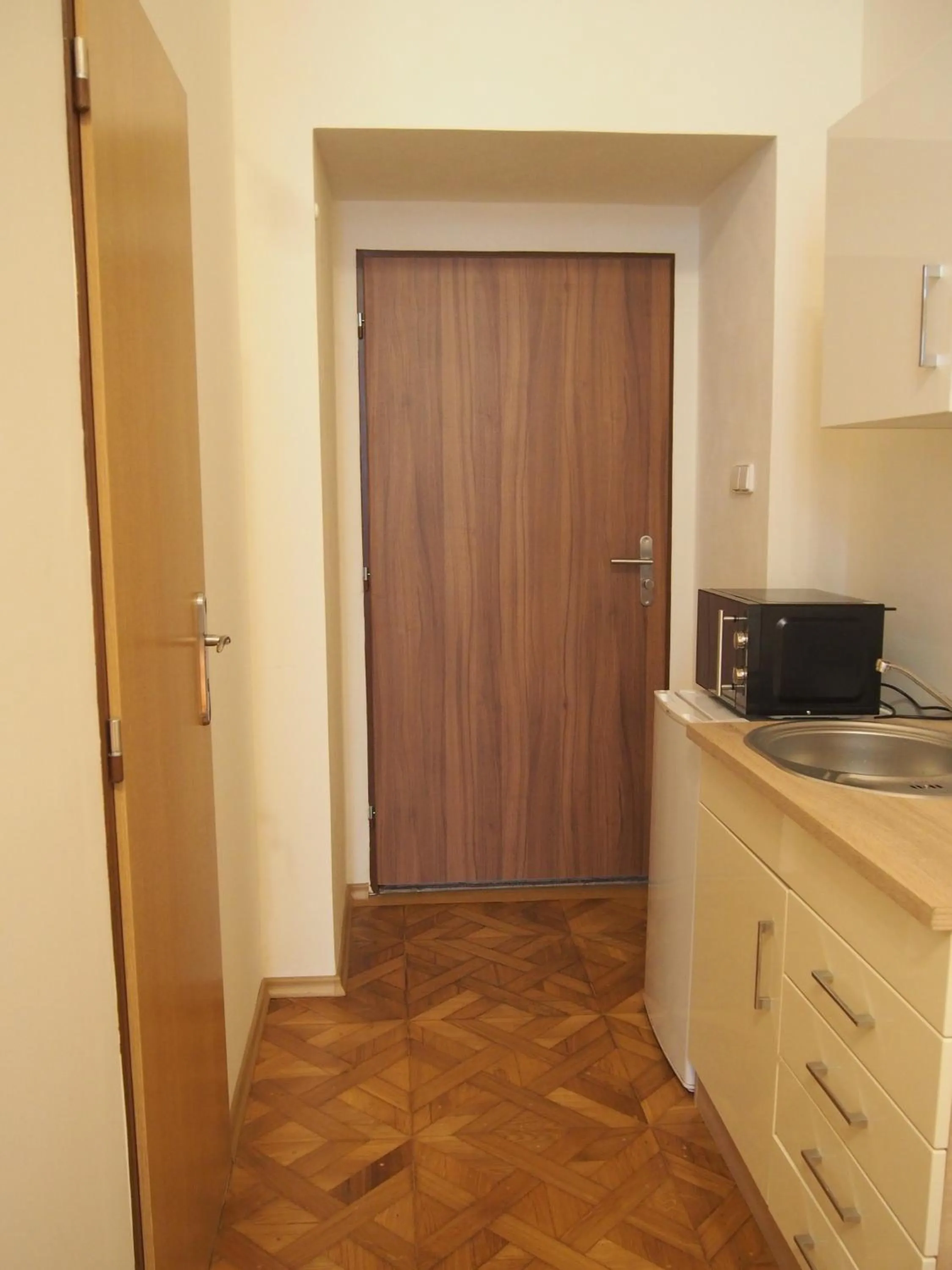 Kitchen or kitchenette in Museum Inn