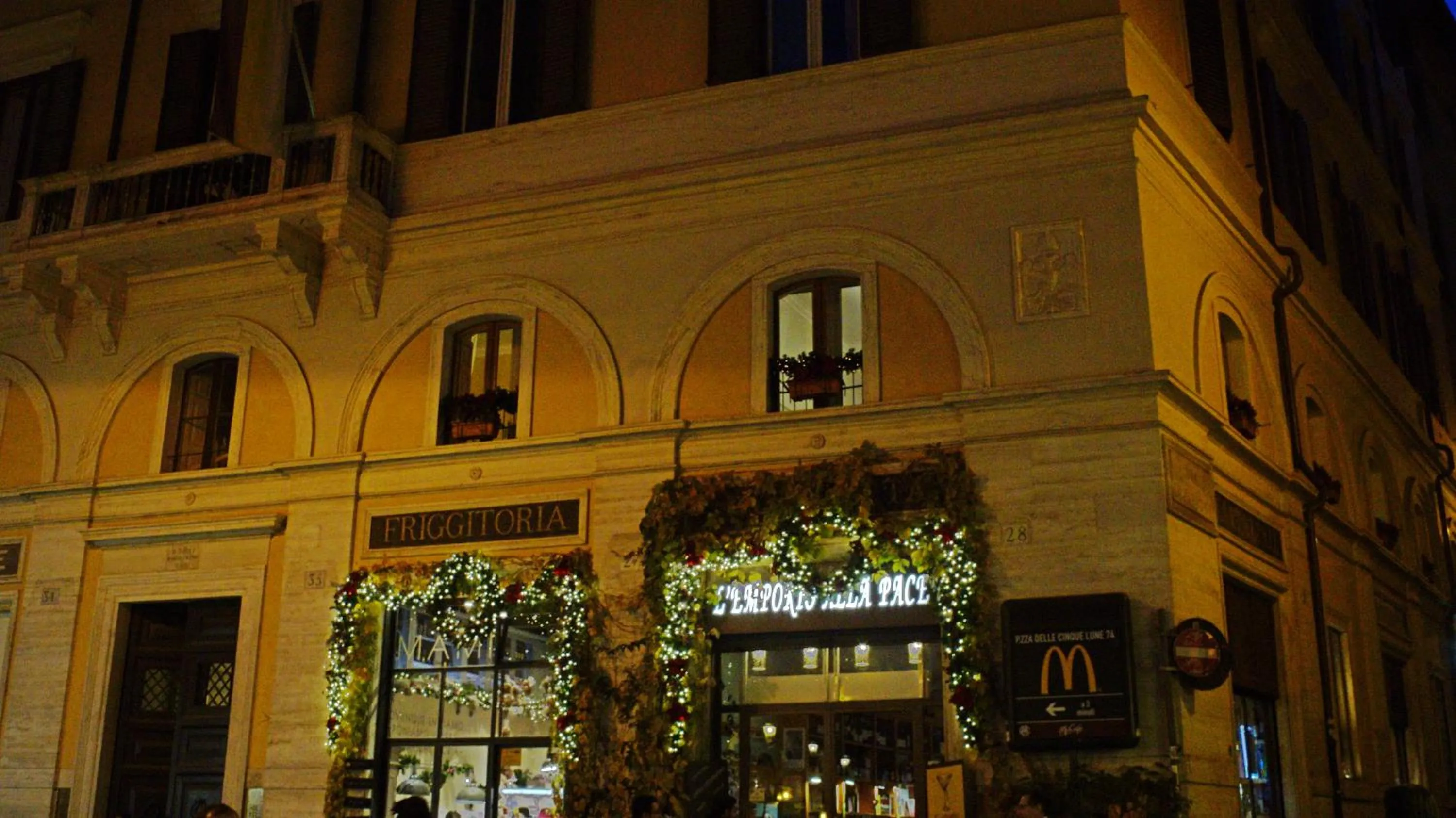 Facade/entrance in MILLINA SUITES IN NAVONA