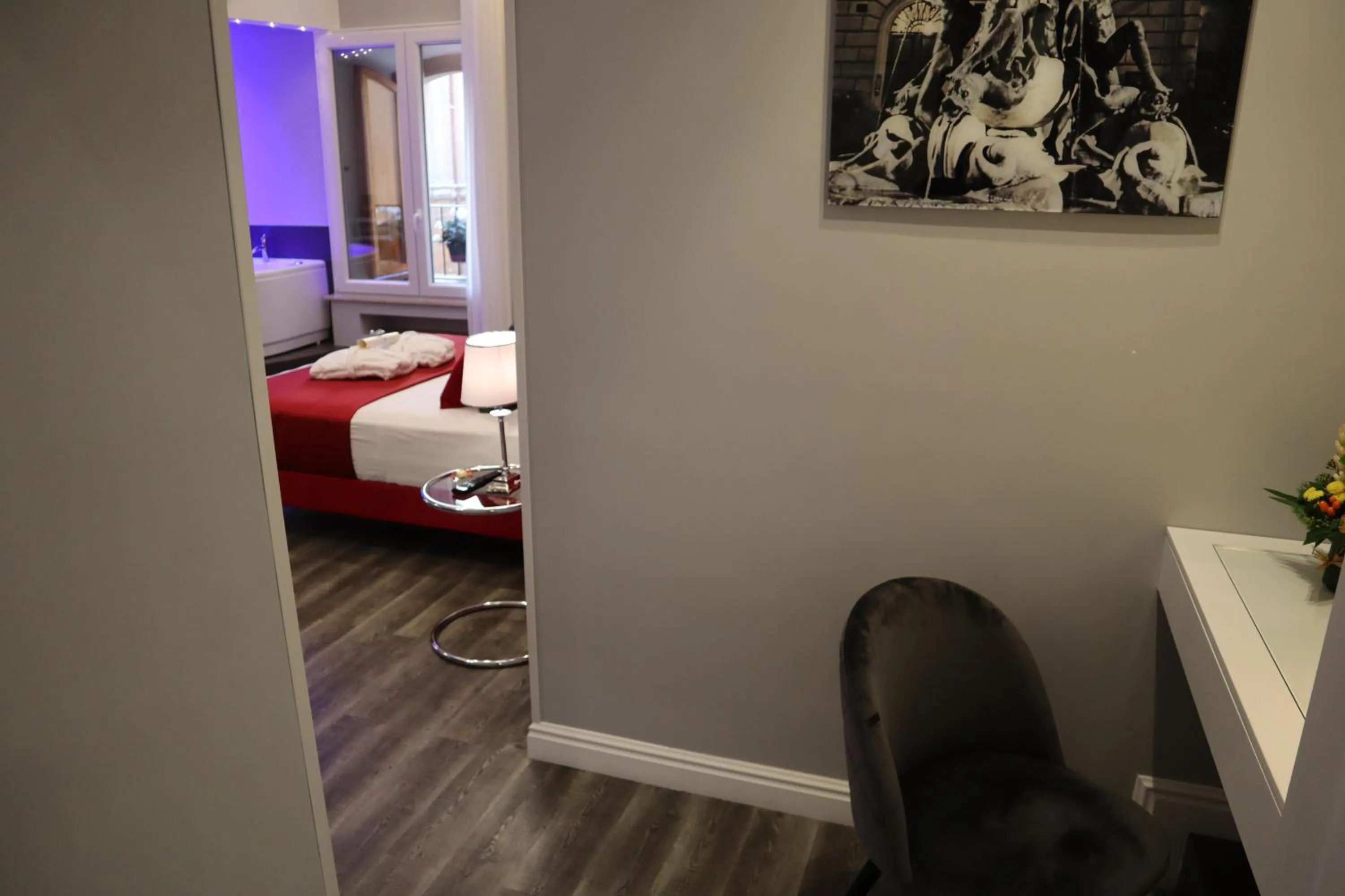 Photo of the whole room, Bed in MILLINA SUITES IN NAVONA