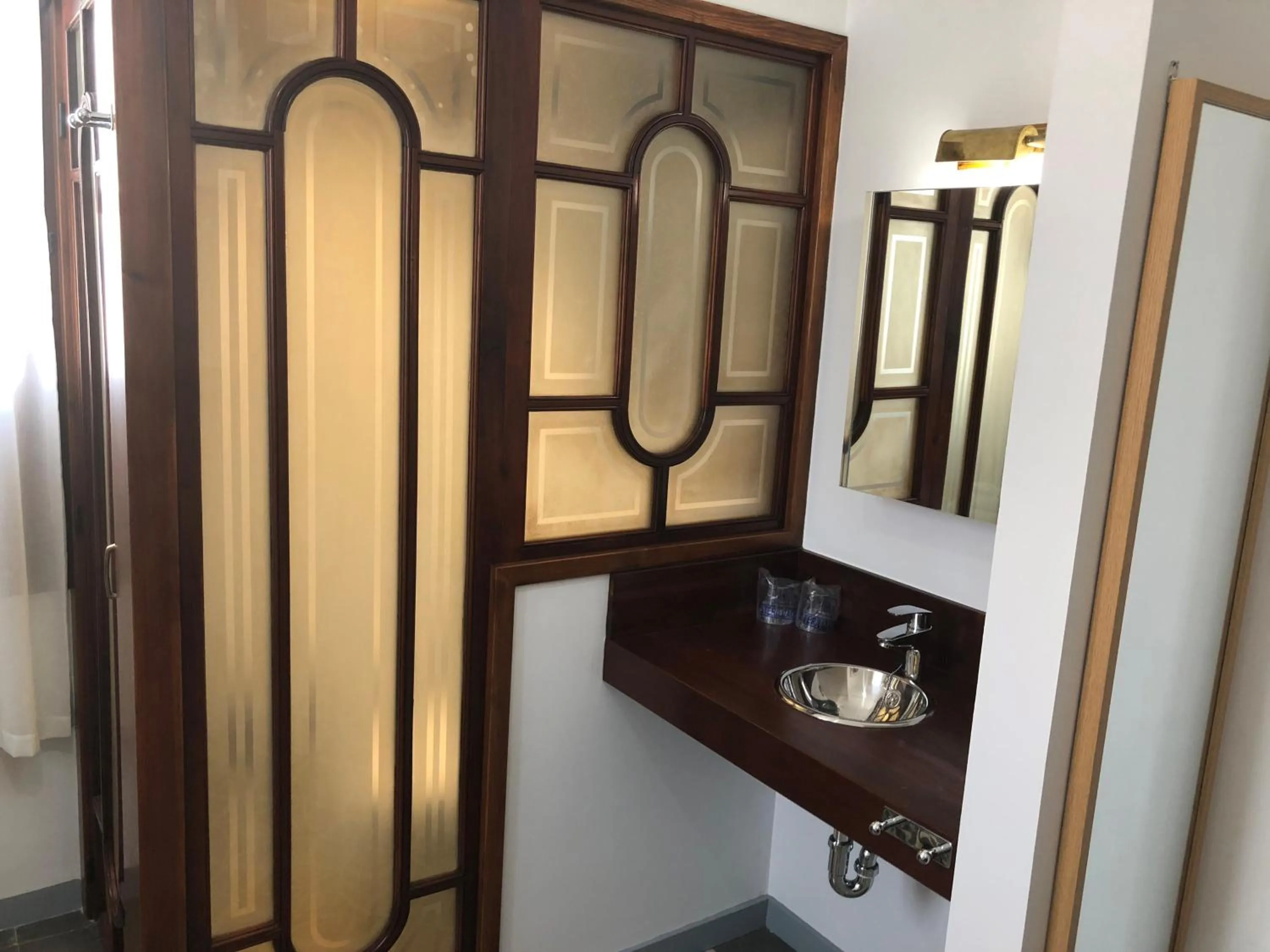 Decorative detail in Gran H La Marina