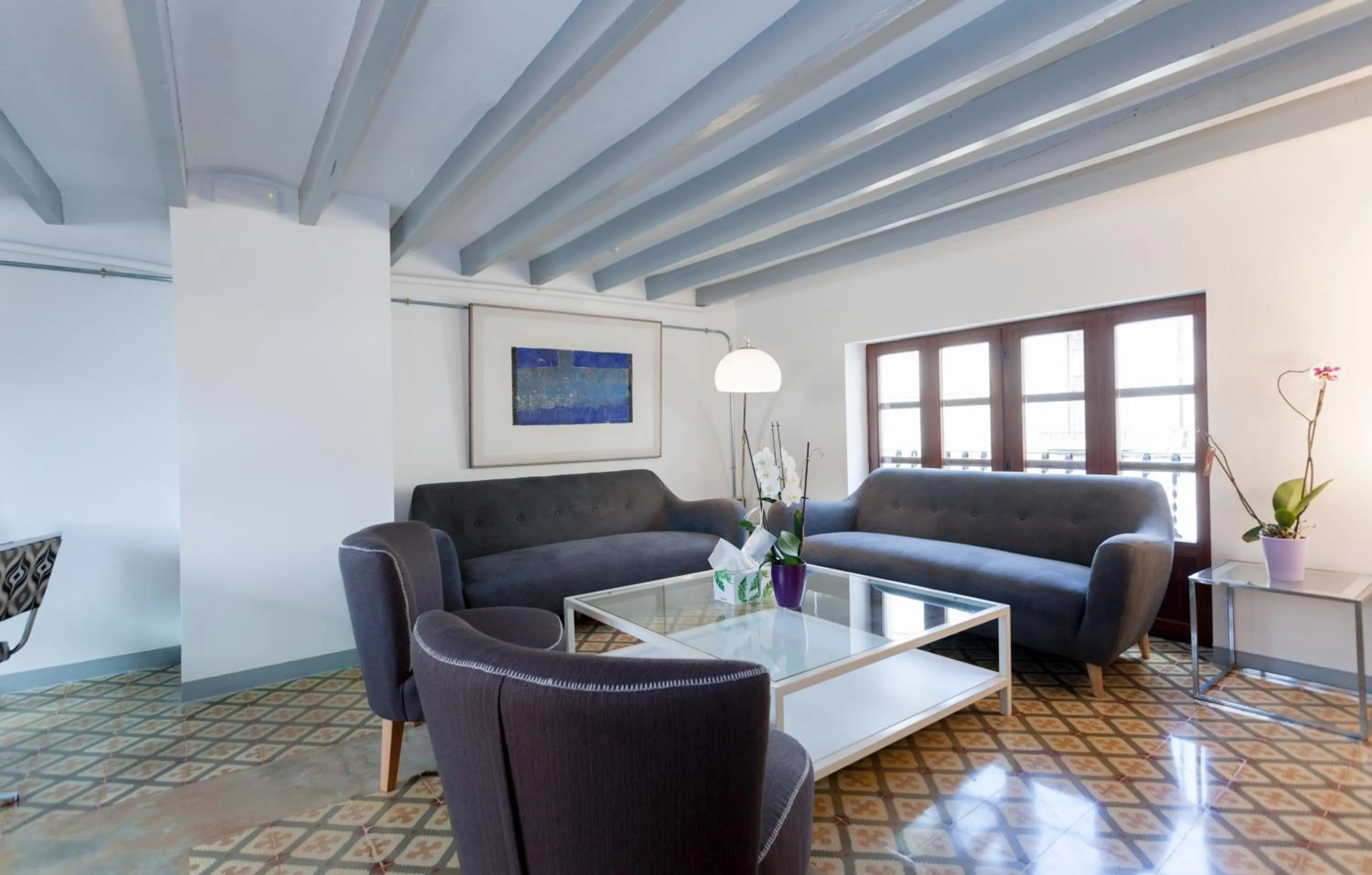 Communal lounge/ TV room in Gran H La Marina