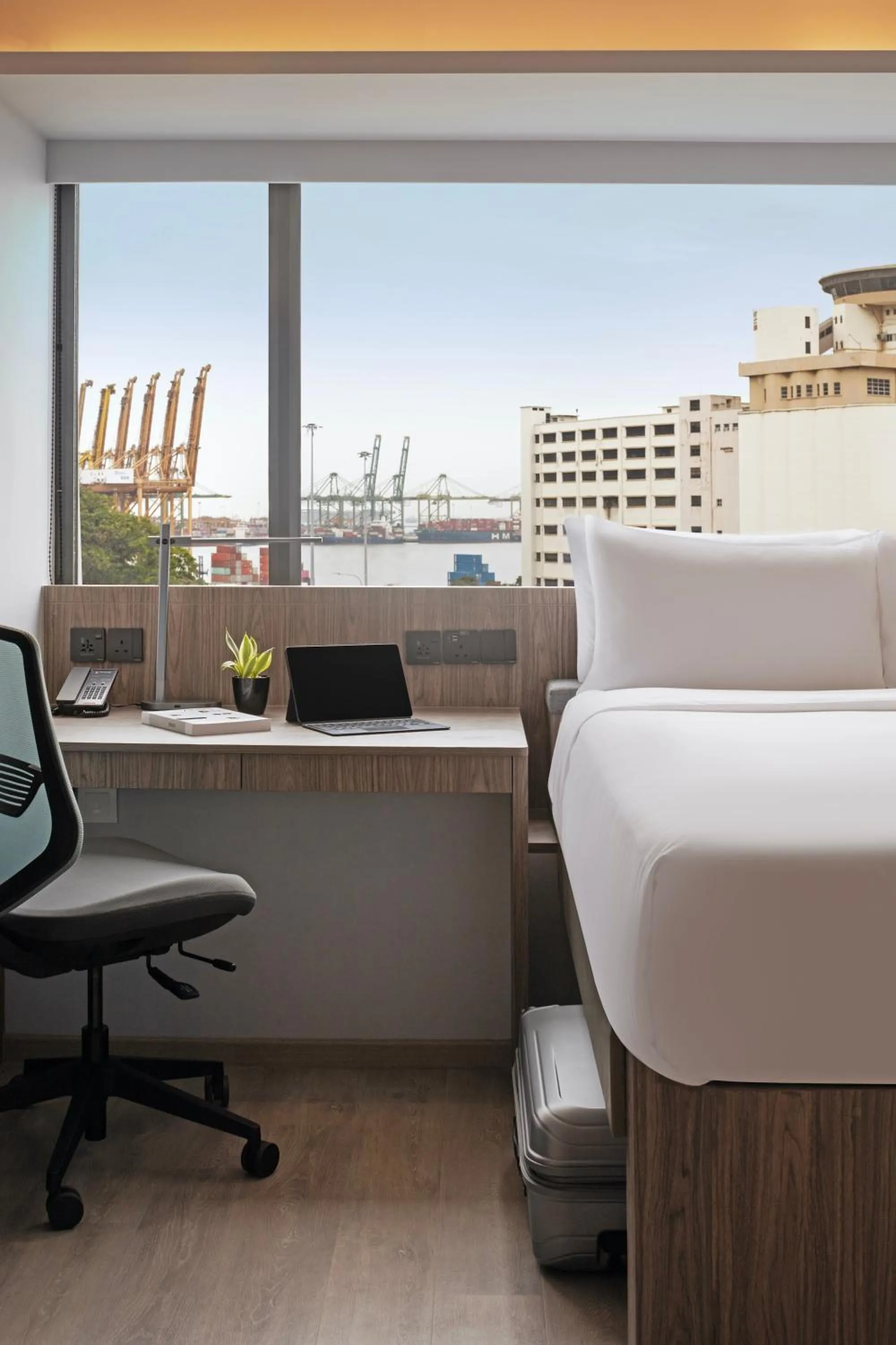 Bedroom in Travelodge Harbourfront Singapore