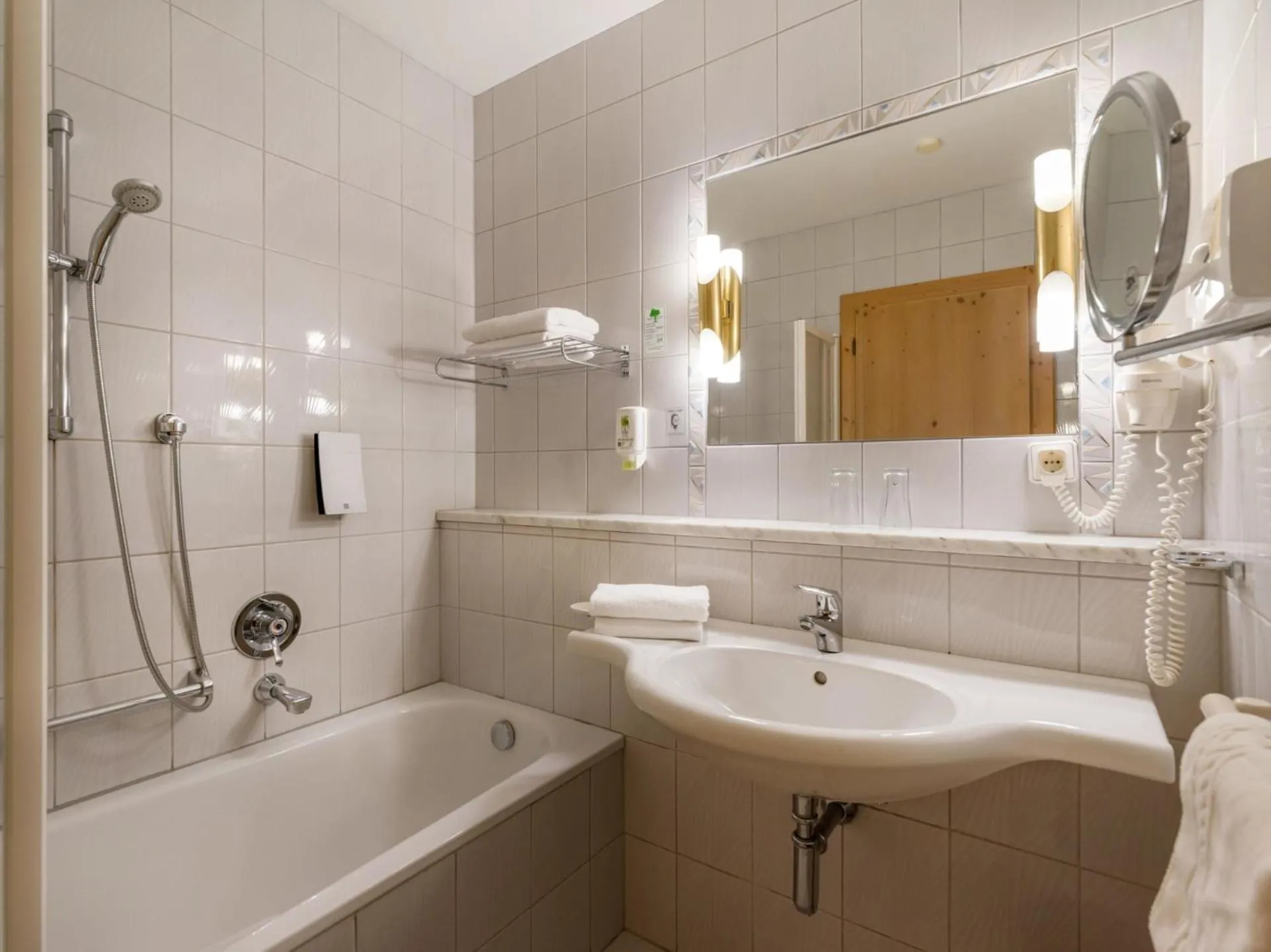 Bathroom in Hotel Sonnschein