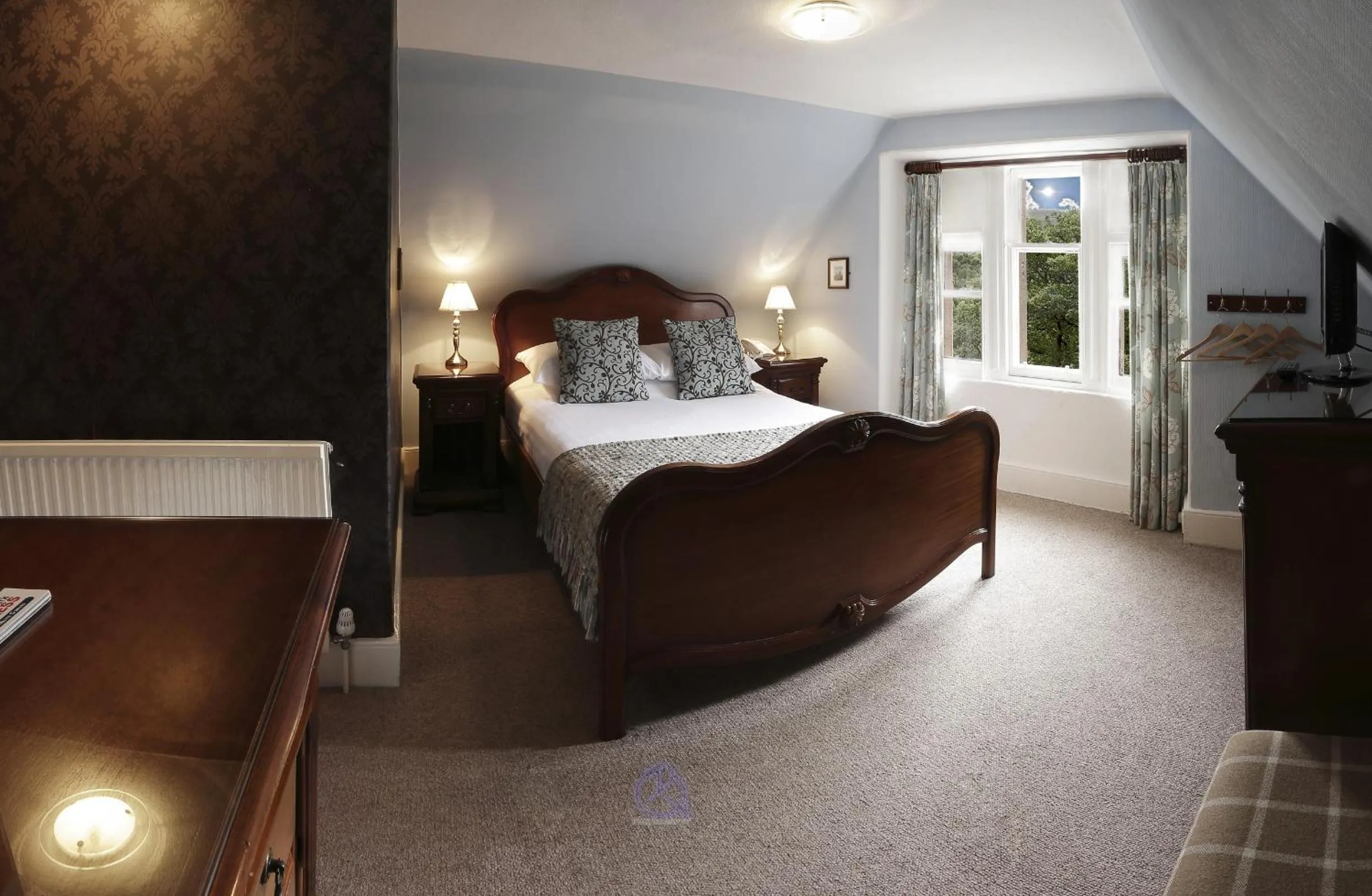 Bed in Invergarry Hotel