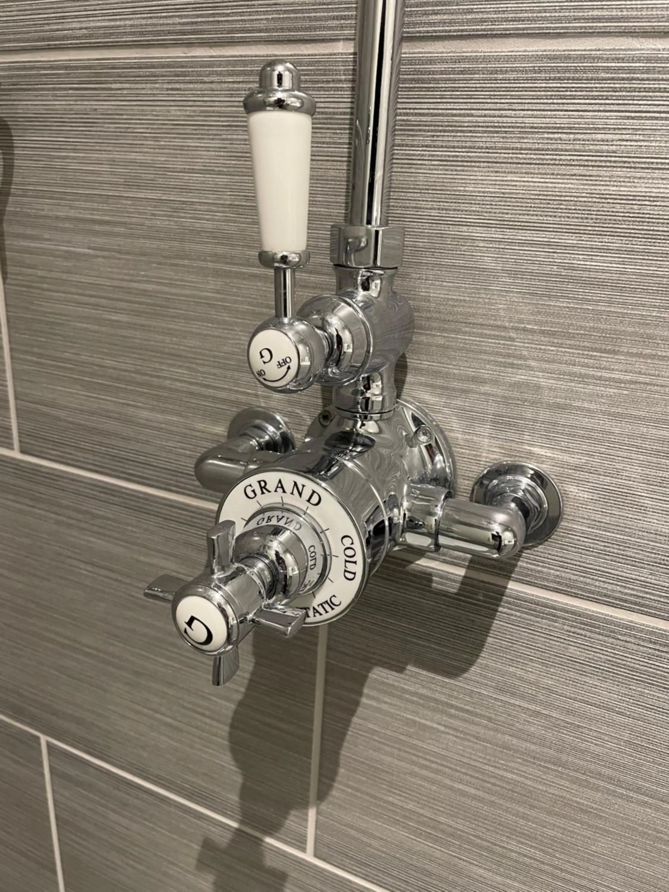 Bathroom in Invergarry Hotel