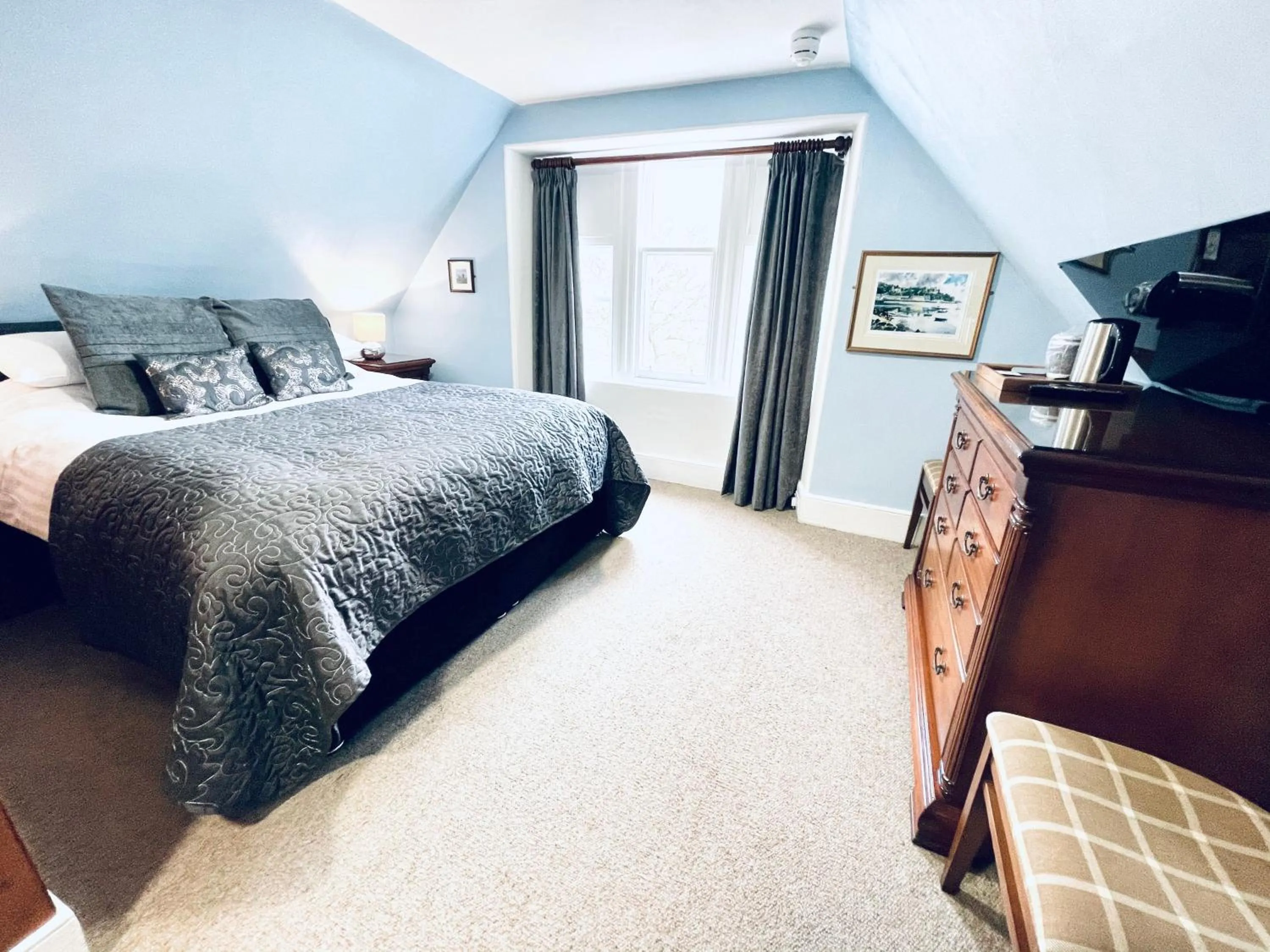 Bed in Invergarry Hotel