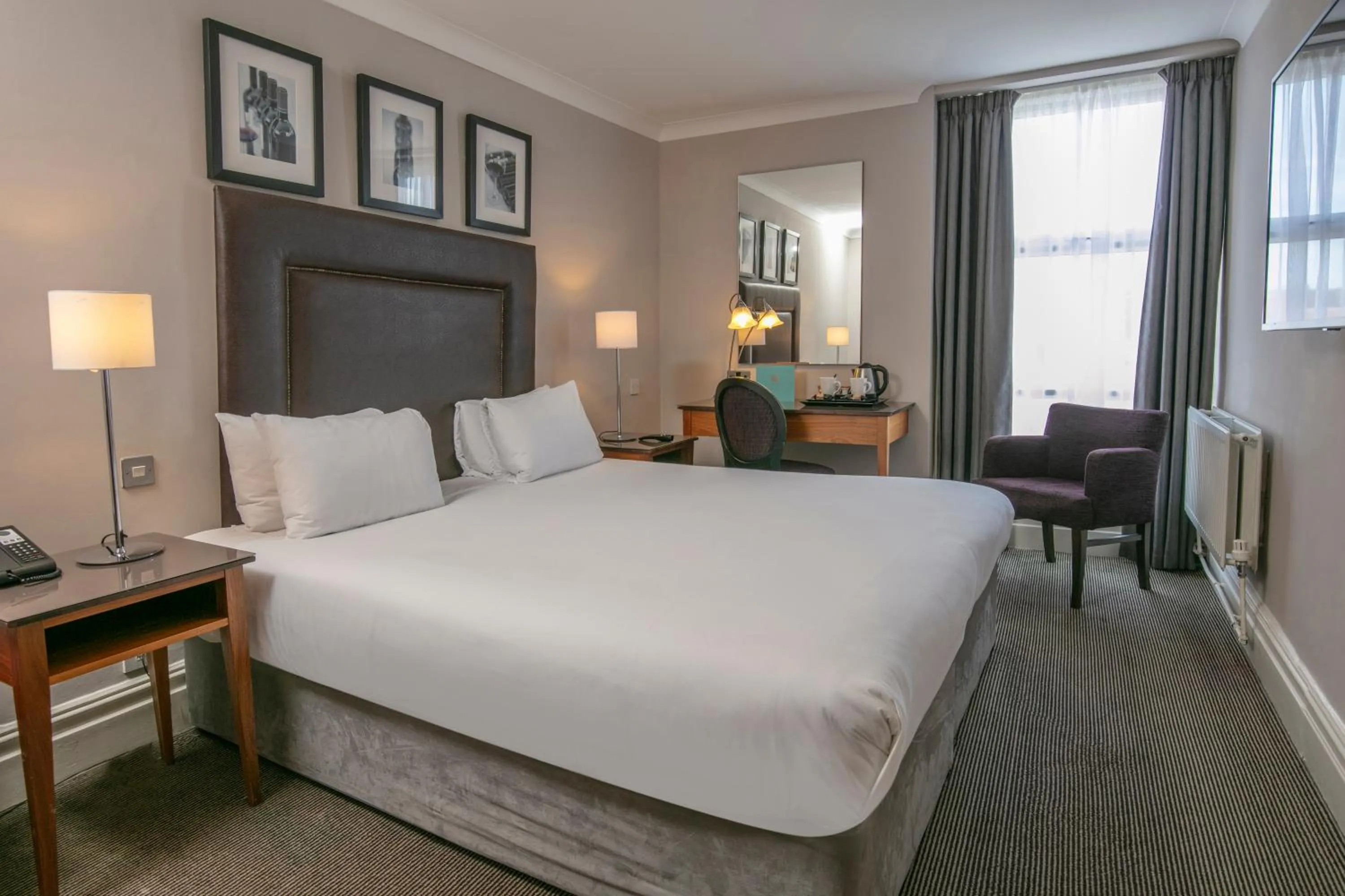 Photo of the whole room, Bed in Bournemouth West Cliff Hotel & Spa