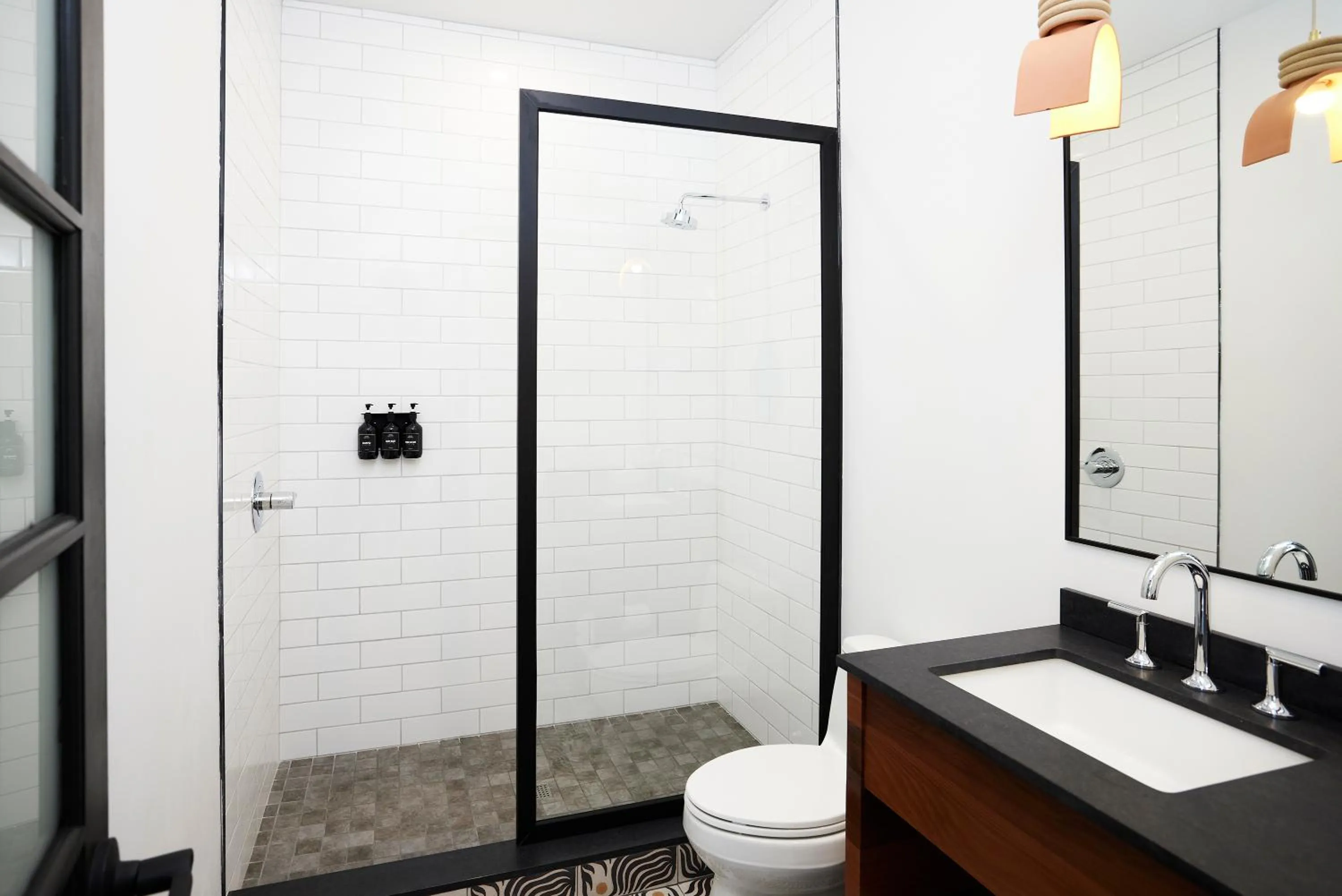 Bathroom in Woodstock Way Hotel