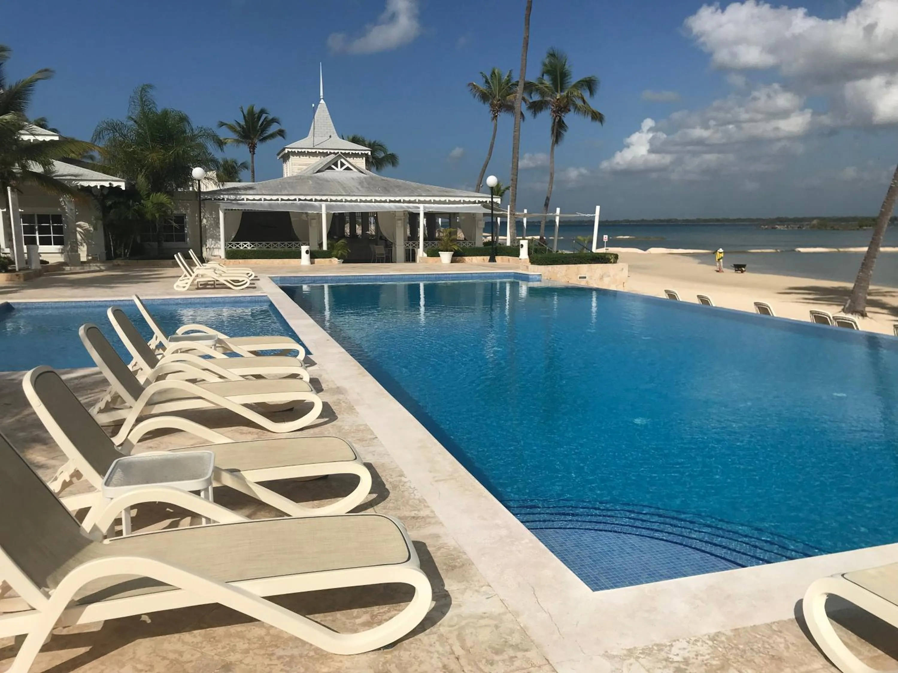 Villa Real Playa Nueva Romana