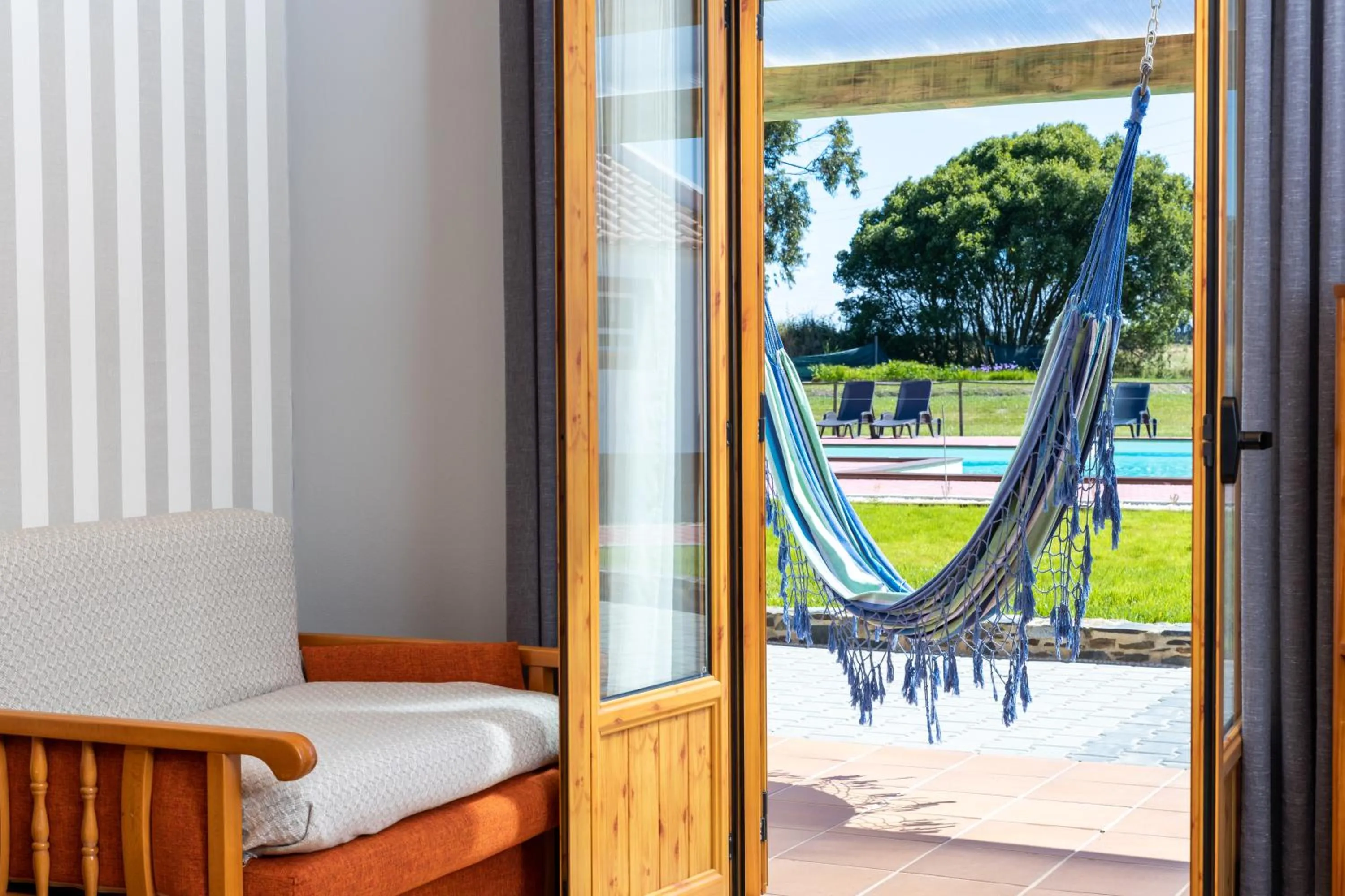 Balcony/Terrace, Bed in Monte do Zeca