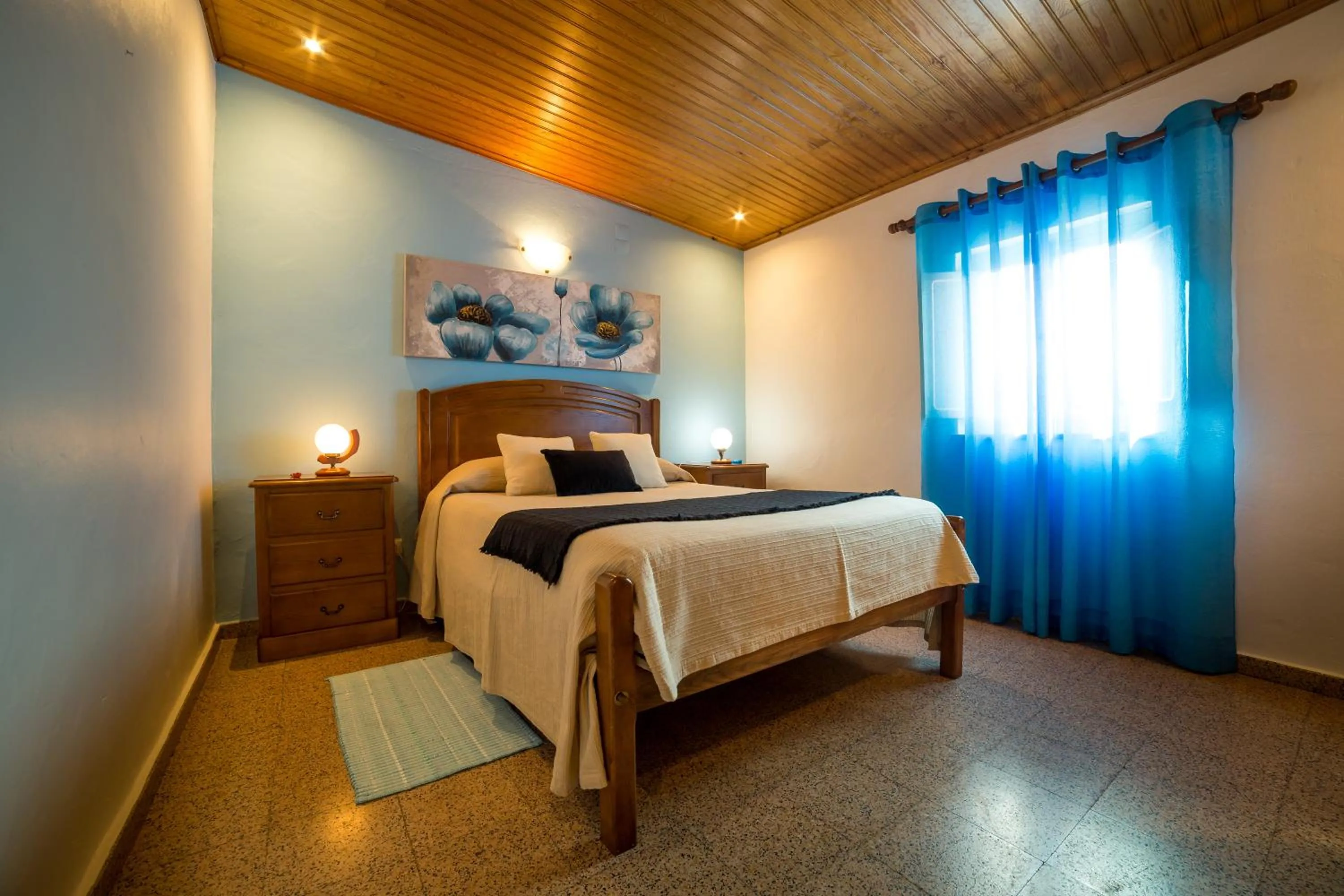 Decorative detail, Bed in Monte do Zeca