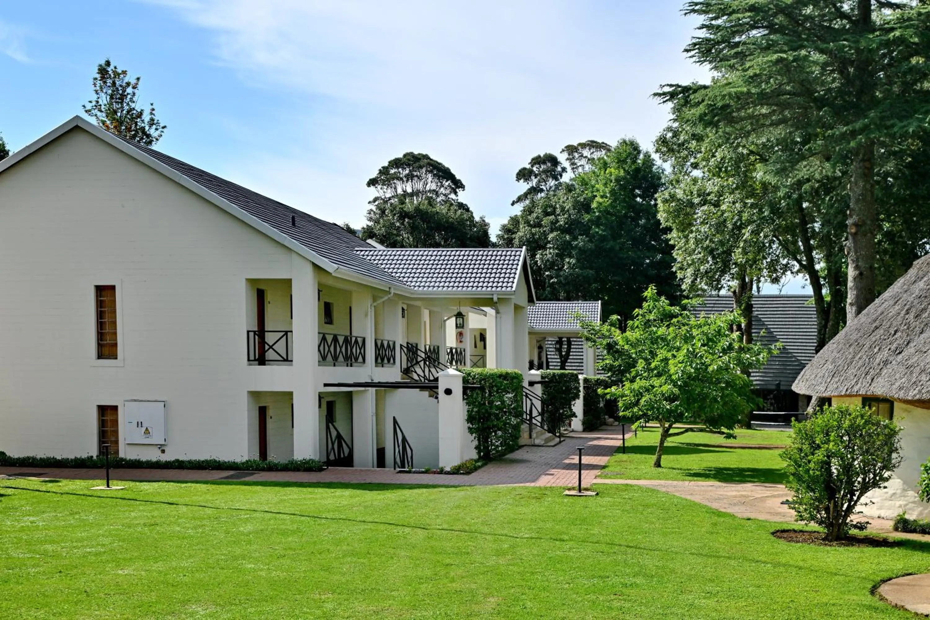 Deluxe Double Room - single occupancy in Champagne Castle Hotel