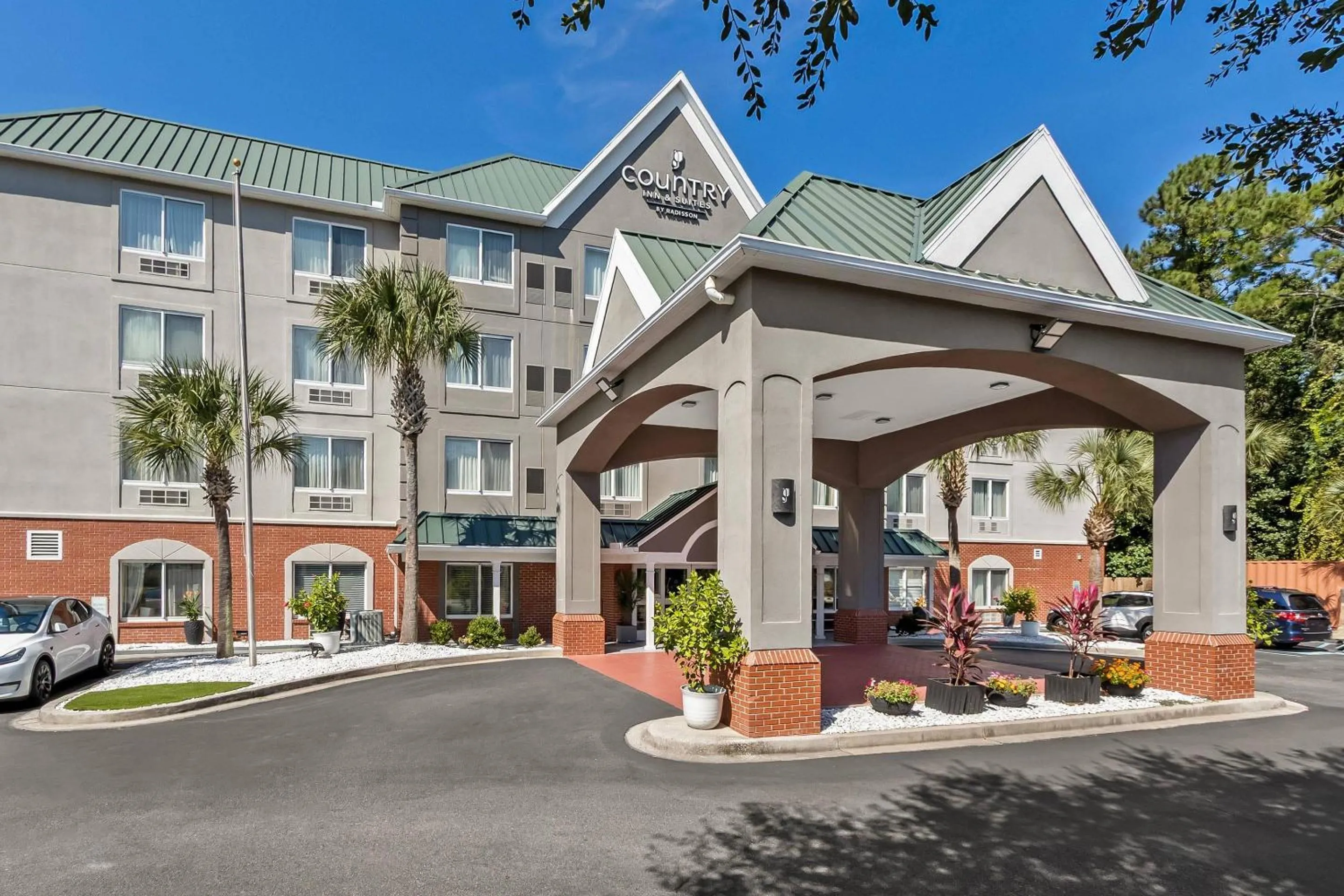 Property building in Country Inn & Suites By Radisson, Charleston North, SC