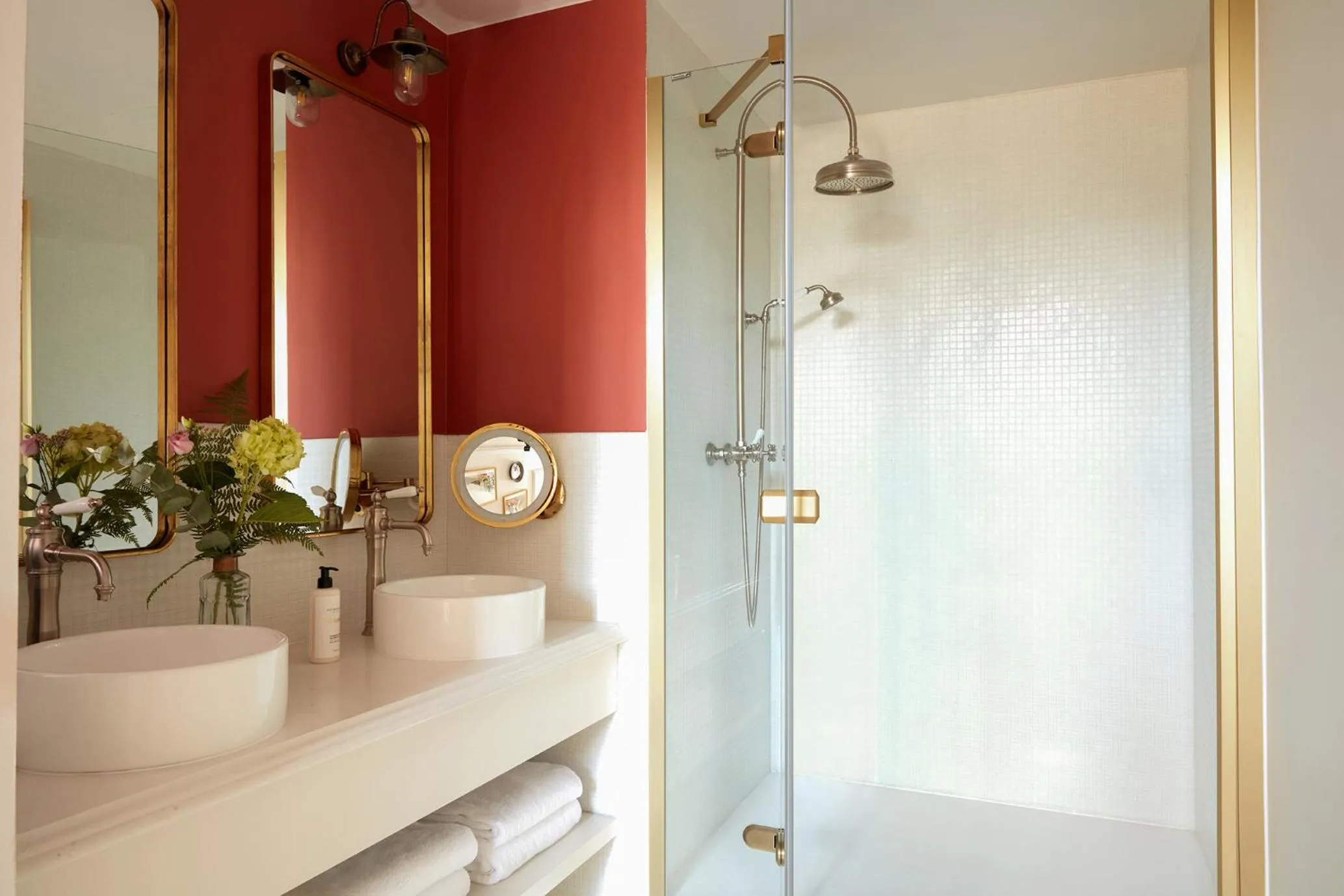 Bathroom in Château Léognan, Domaine viticole - proche Bordeaux