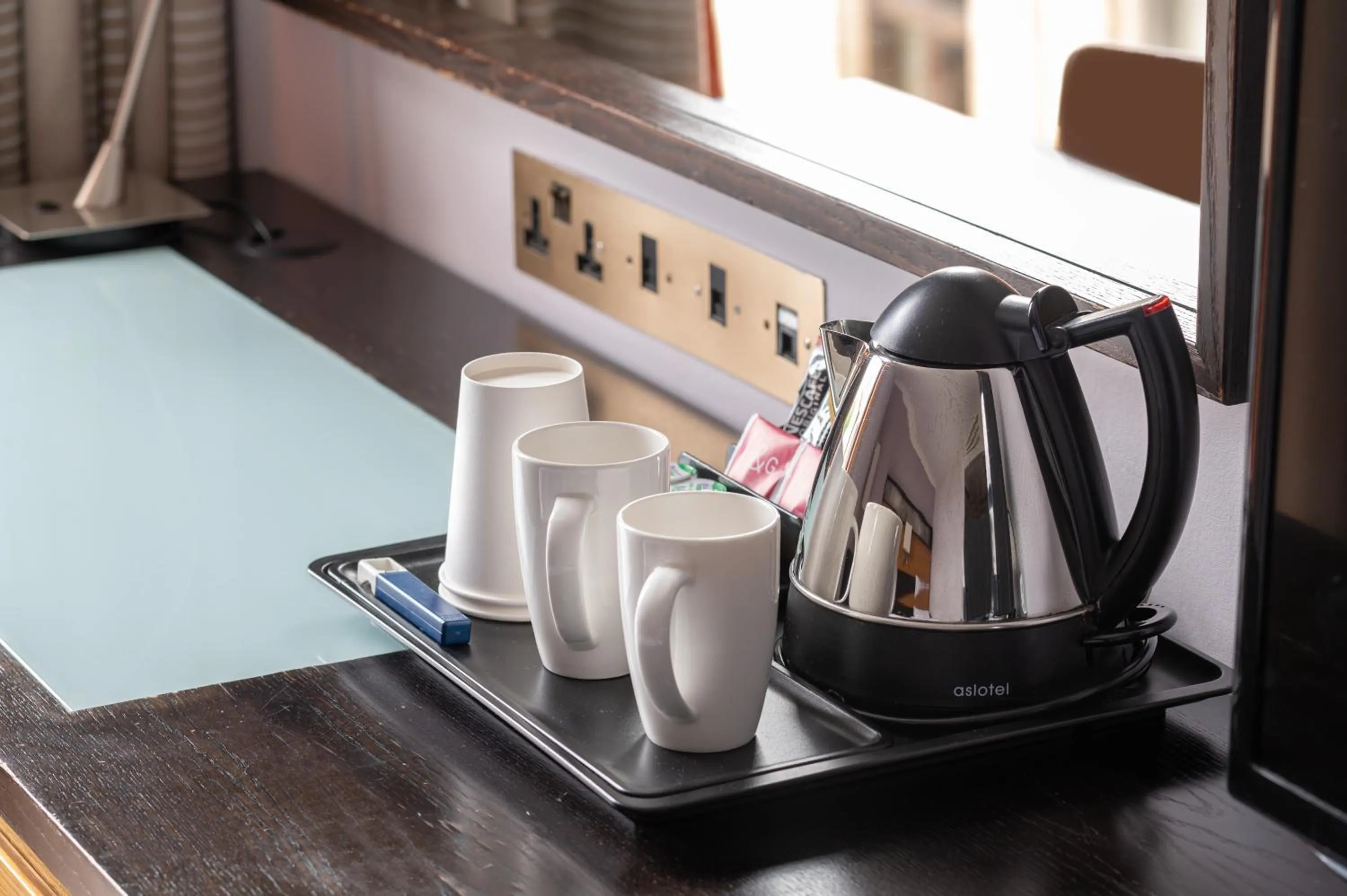 Coffee/tea facilities in Hilton London Kensington Hotel