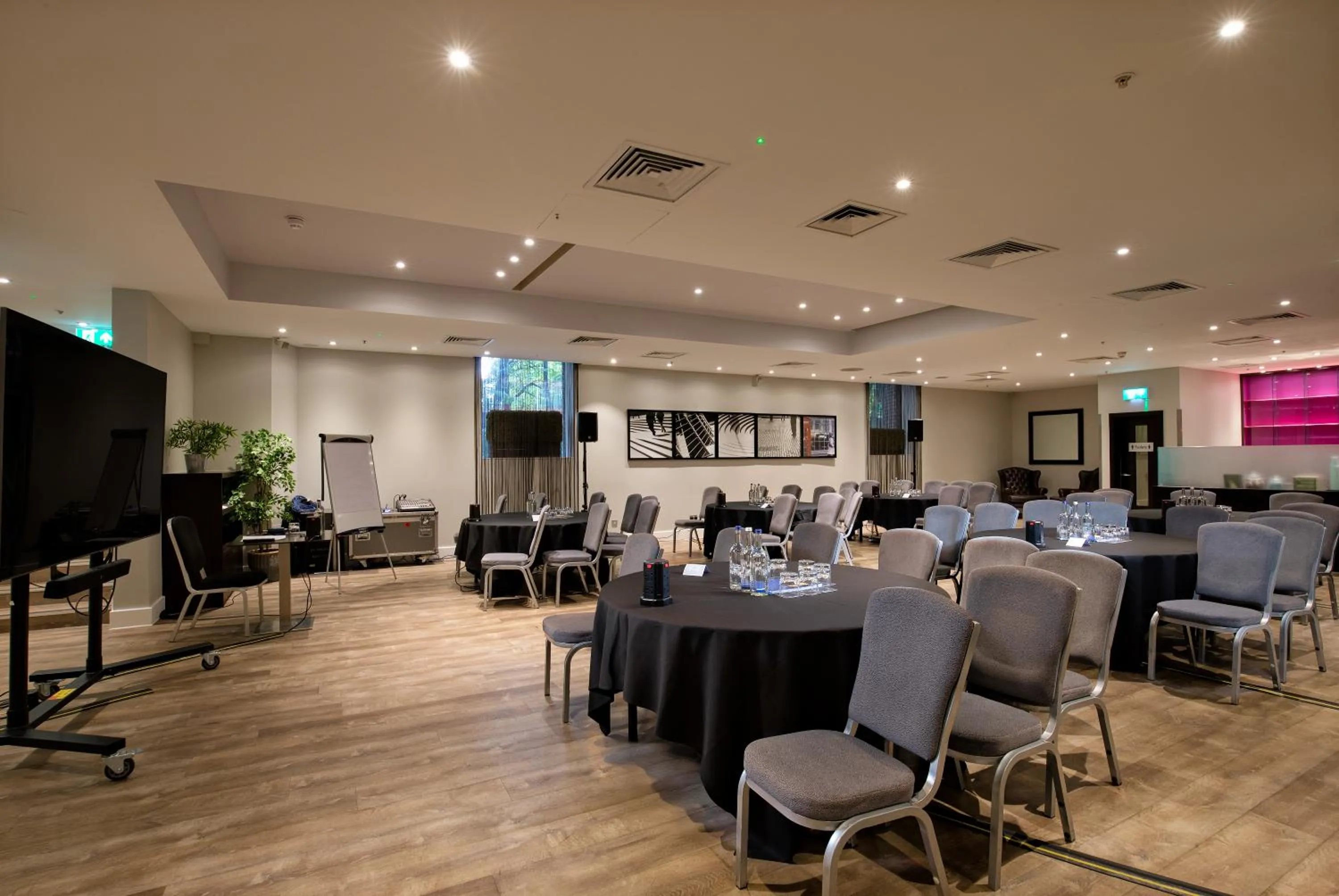 Meeting/conference room in Hilton London Kensington Hotel