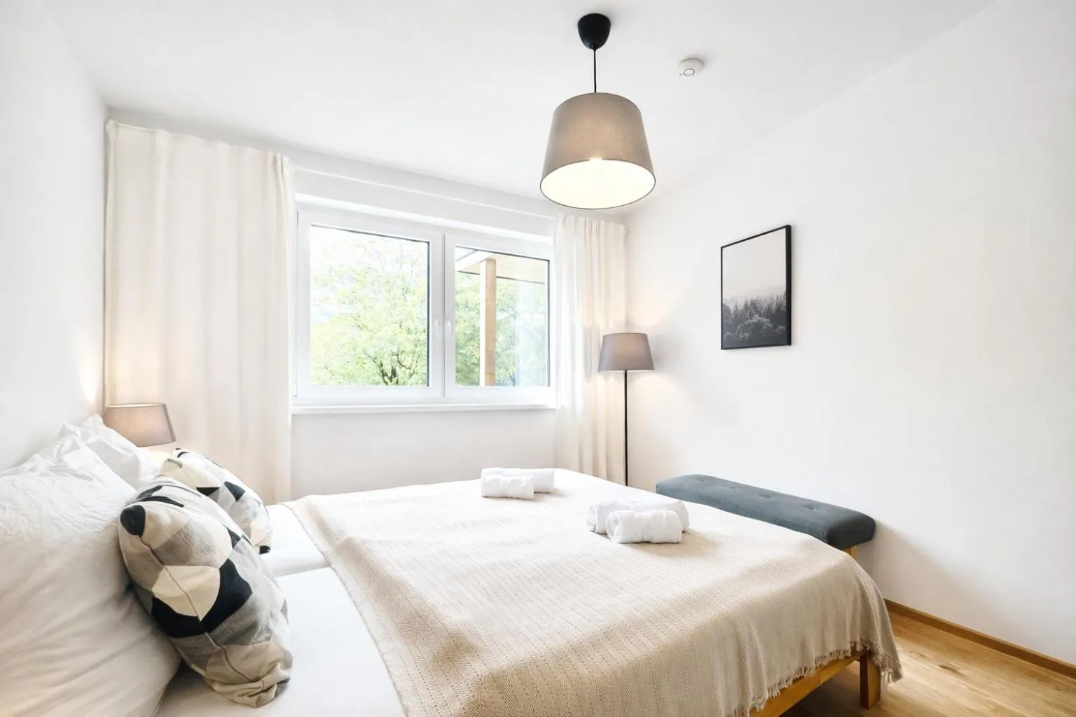 Bed in Apartment Frida by Da Alois