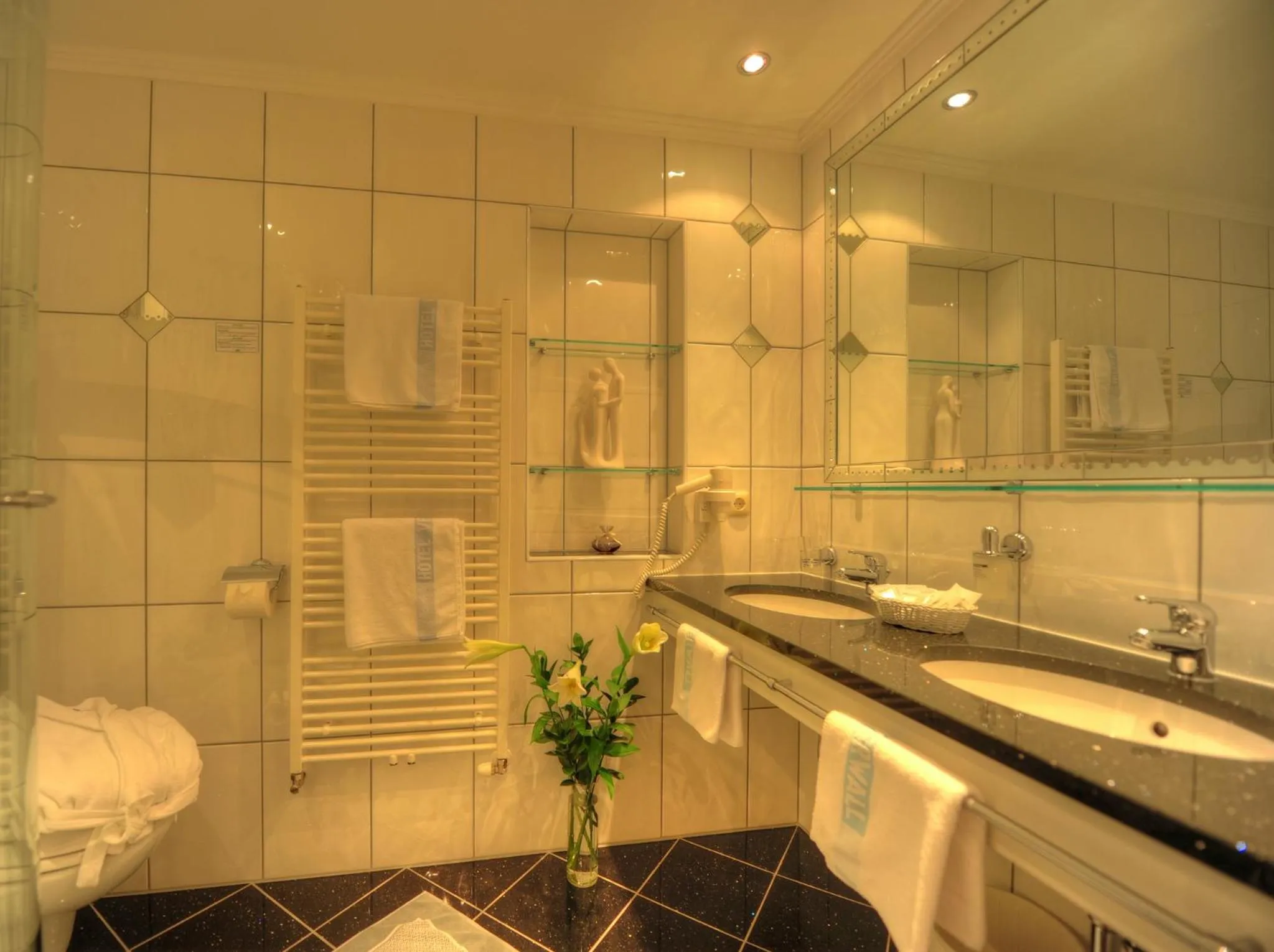 Bathroom in Hotel Verwall