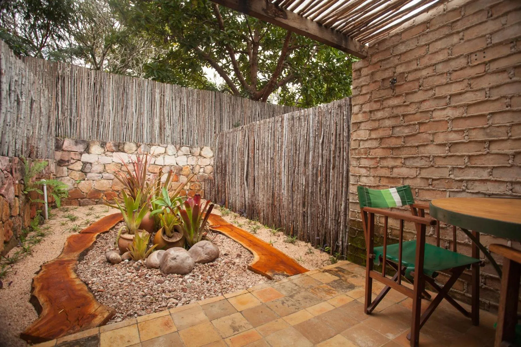 Patio in Hotel de Lençois