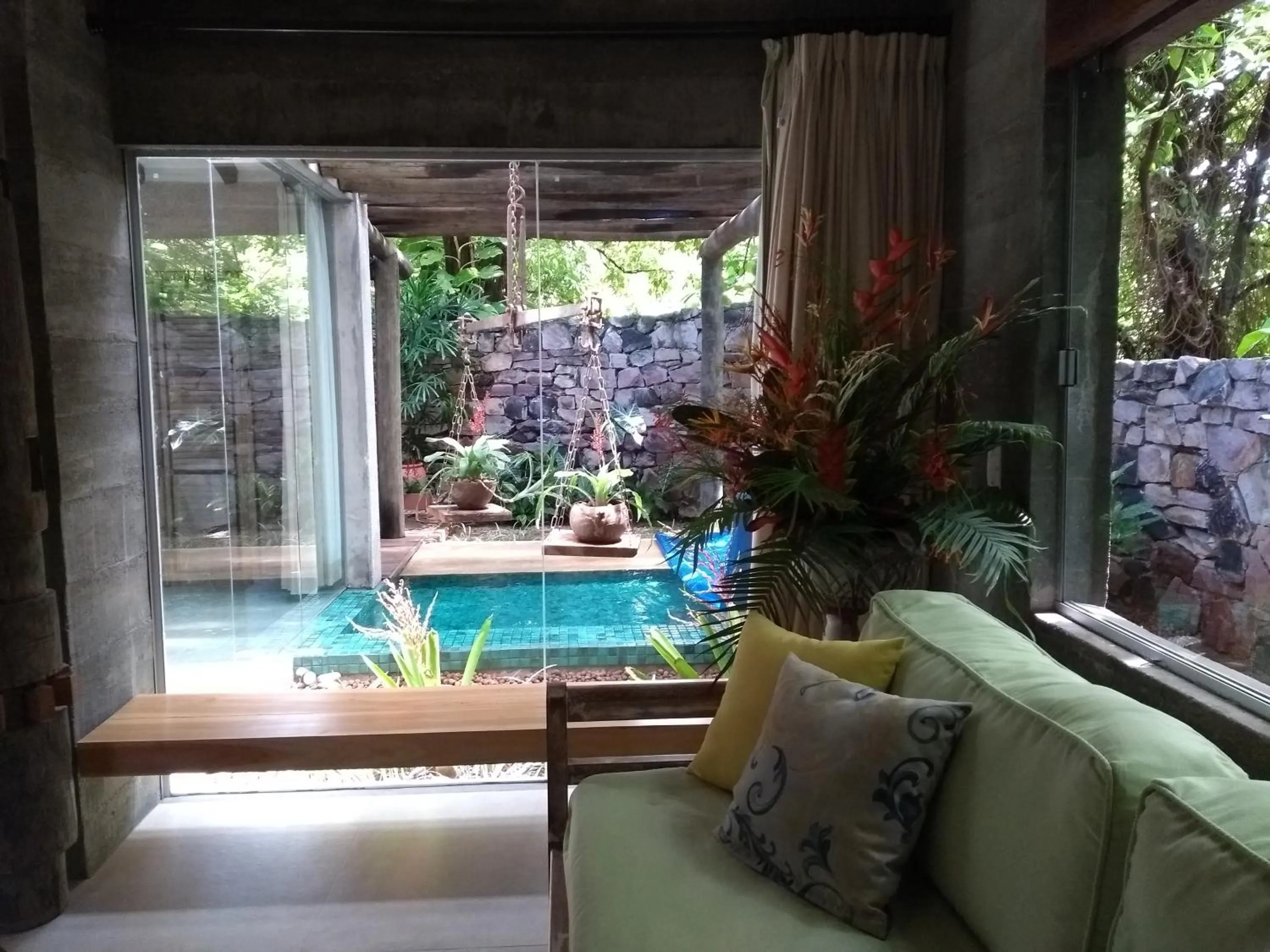 Pool view in Hotel de Lençois