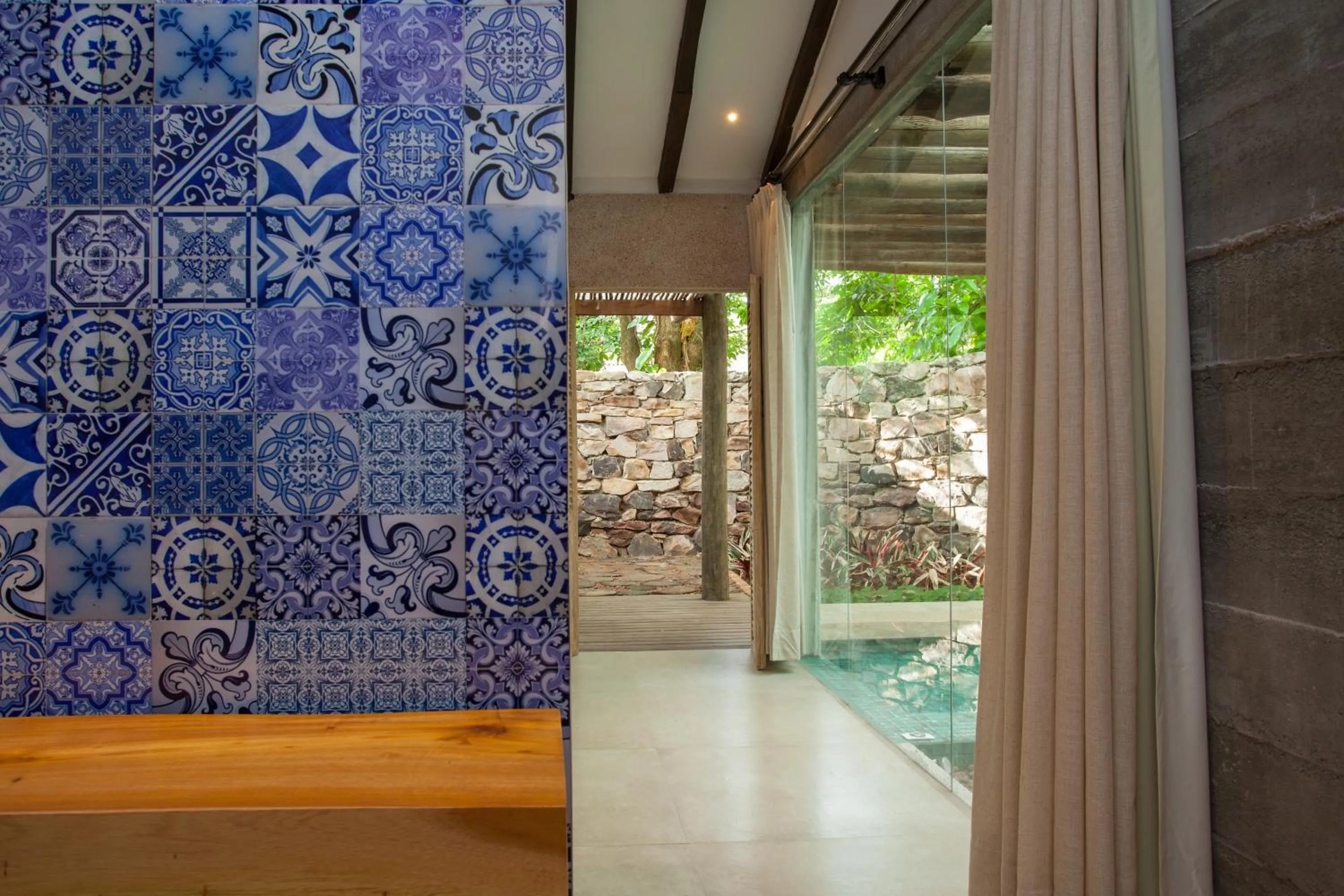 Decorative detail in Hotel de Lençois