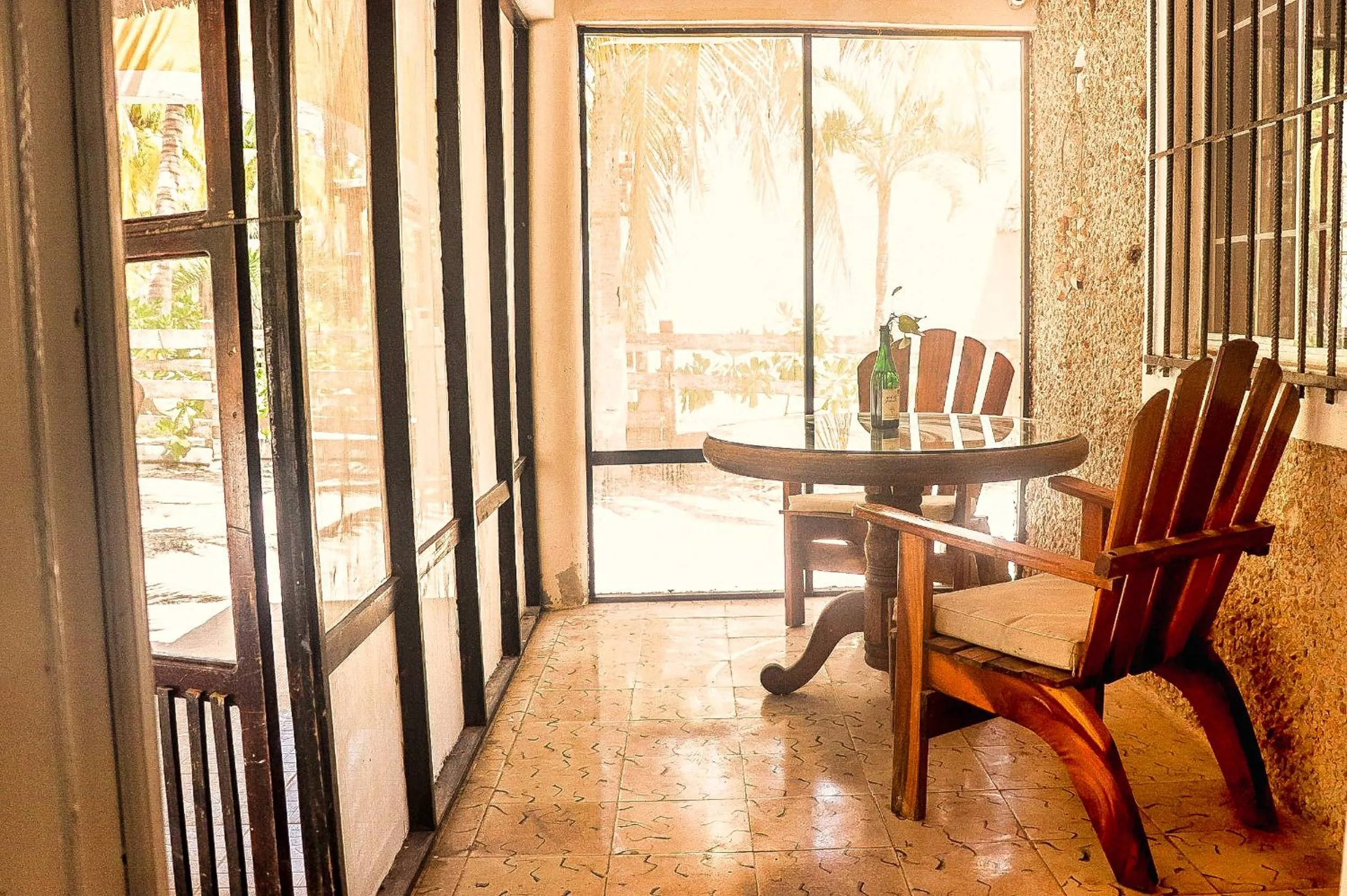 Hacienda Antigua Villa, 50m from sandy Beach