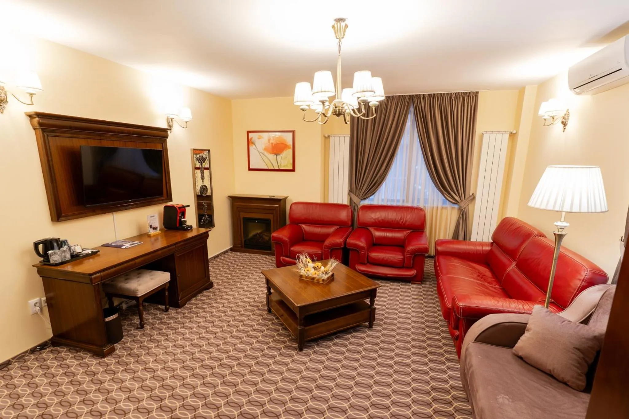 TV and multimedia in Hotel Dorna