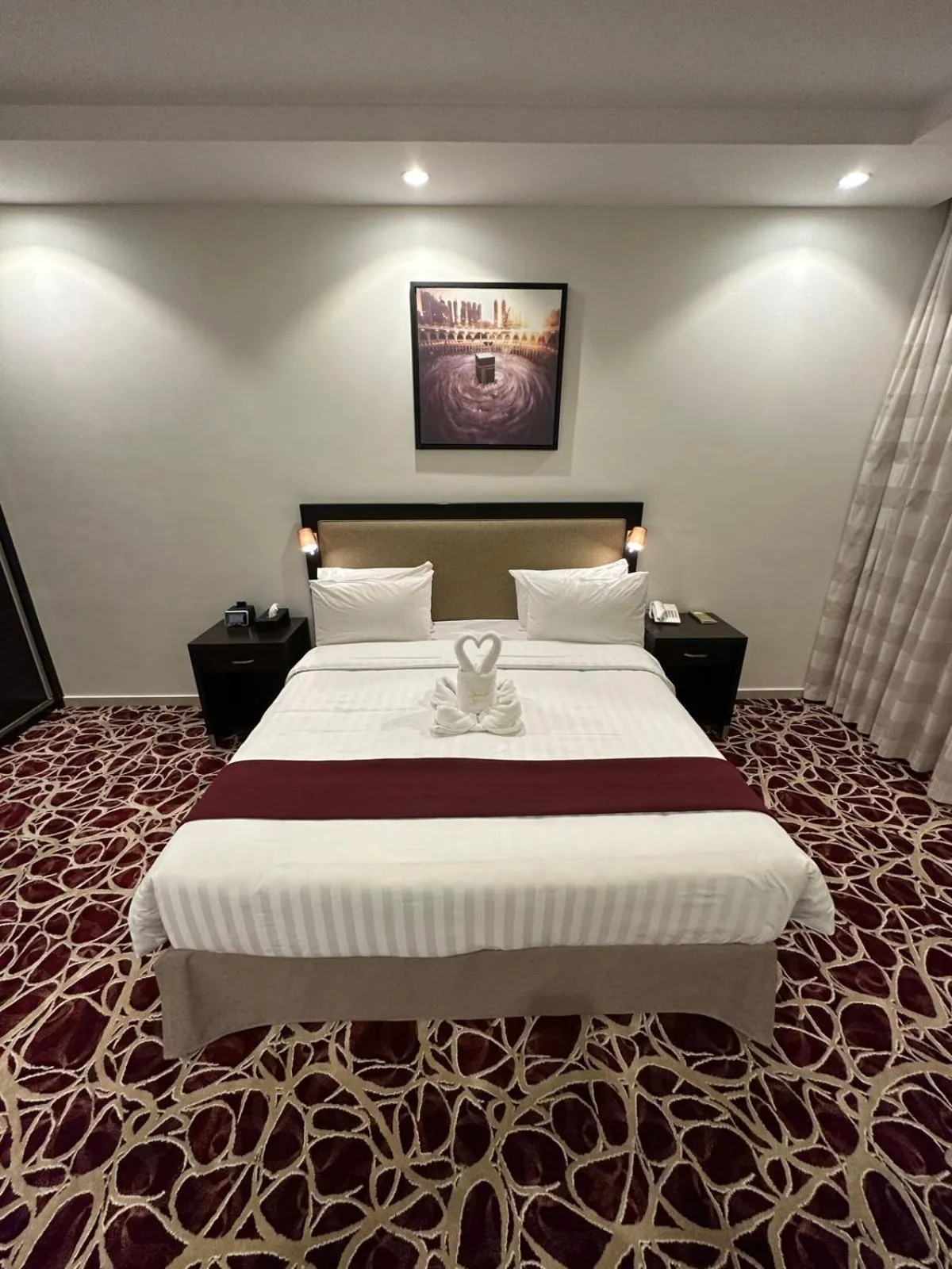 Bed in Al Joud Hotel Makkah