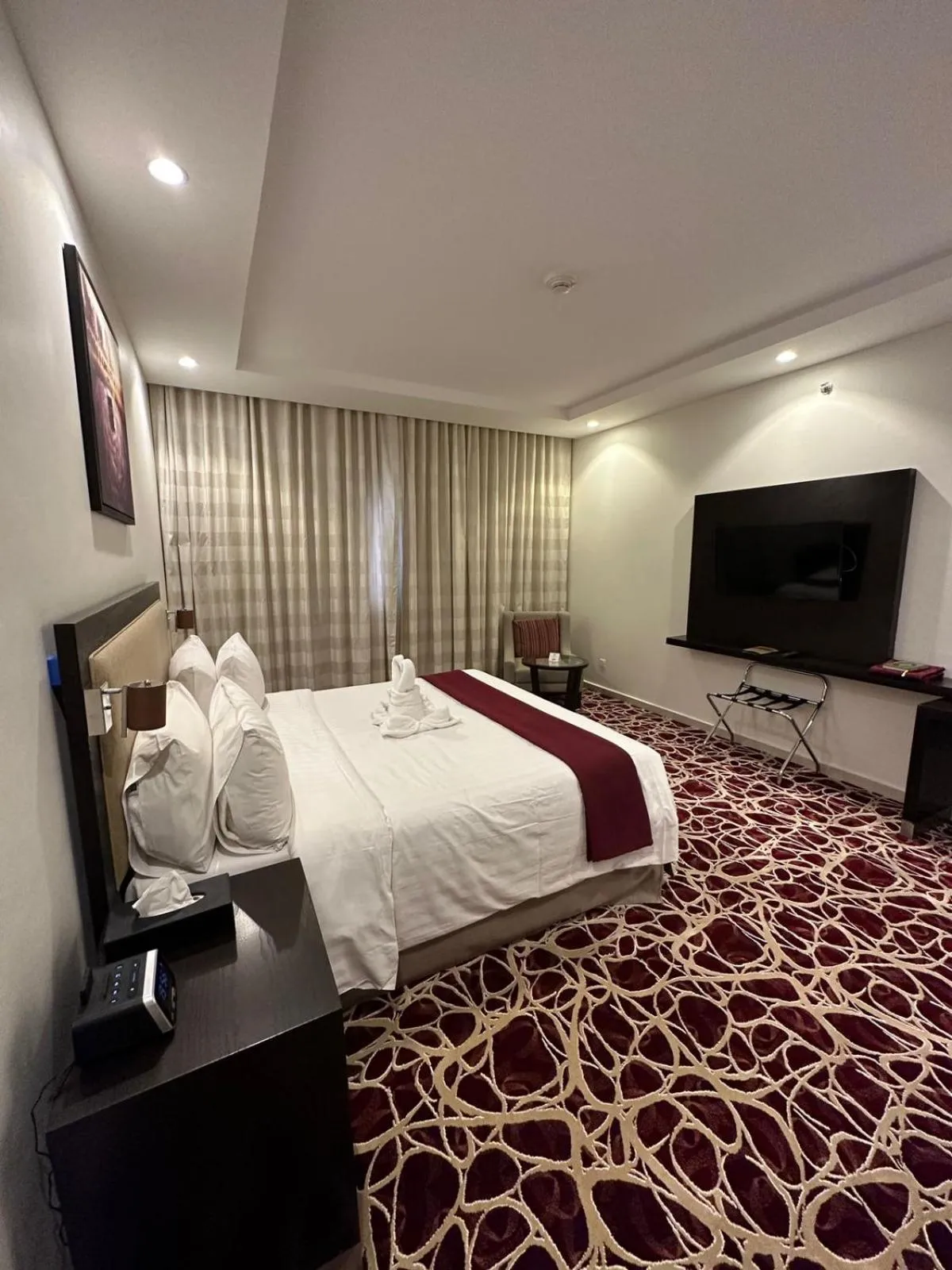 Bed in Al Joud Hotel Makkah