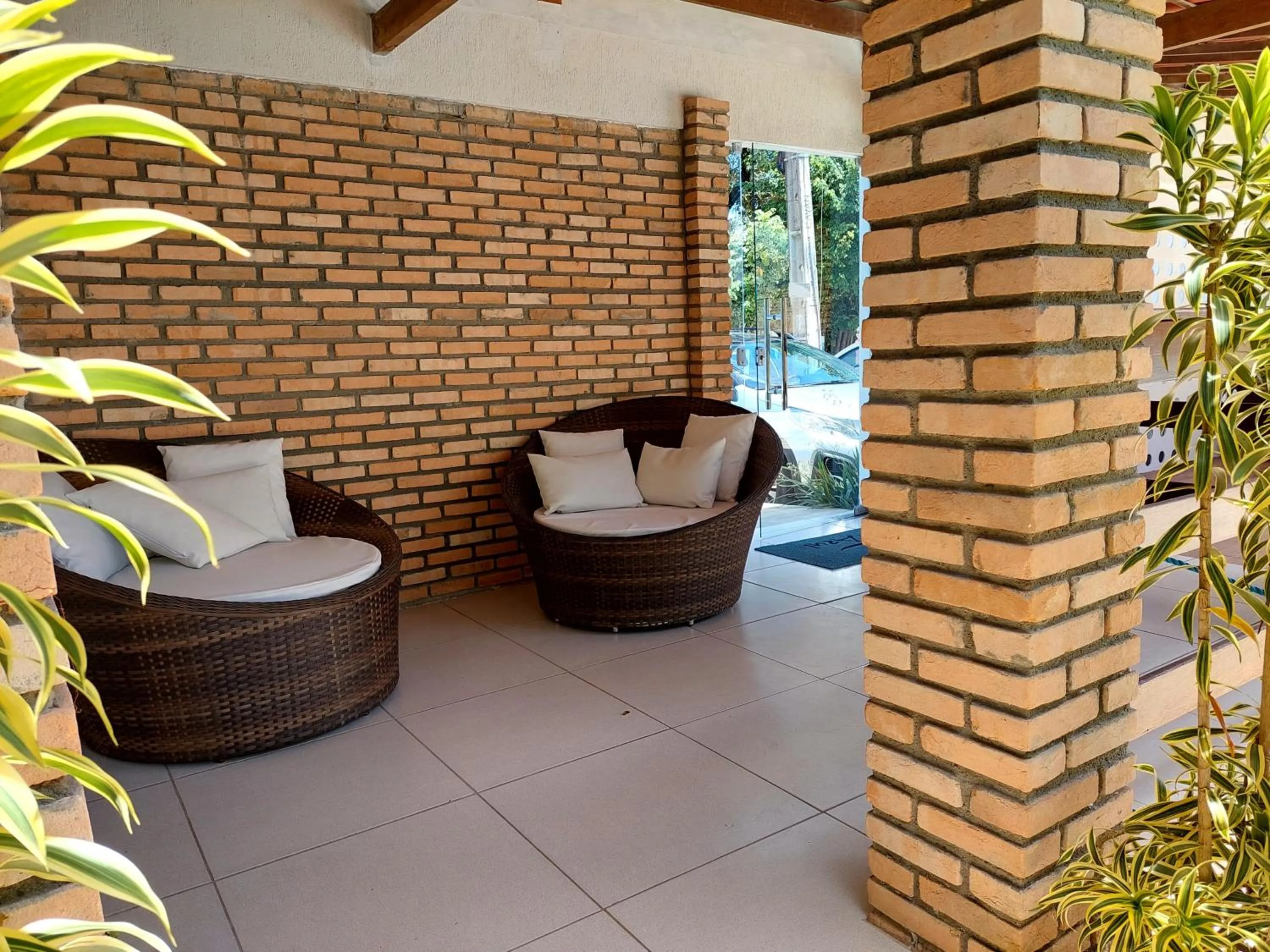 Seating area in Pousada Lua Azul