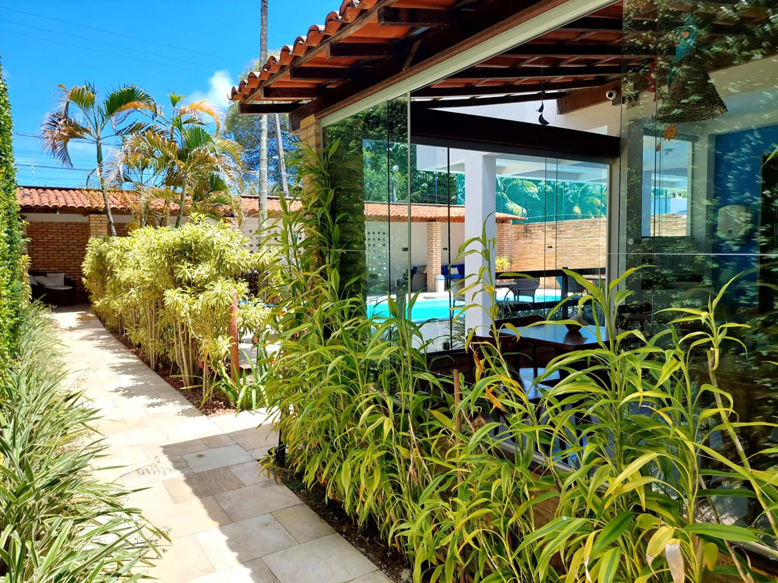 Swimming pool in Pousada Lua Azul