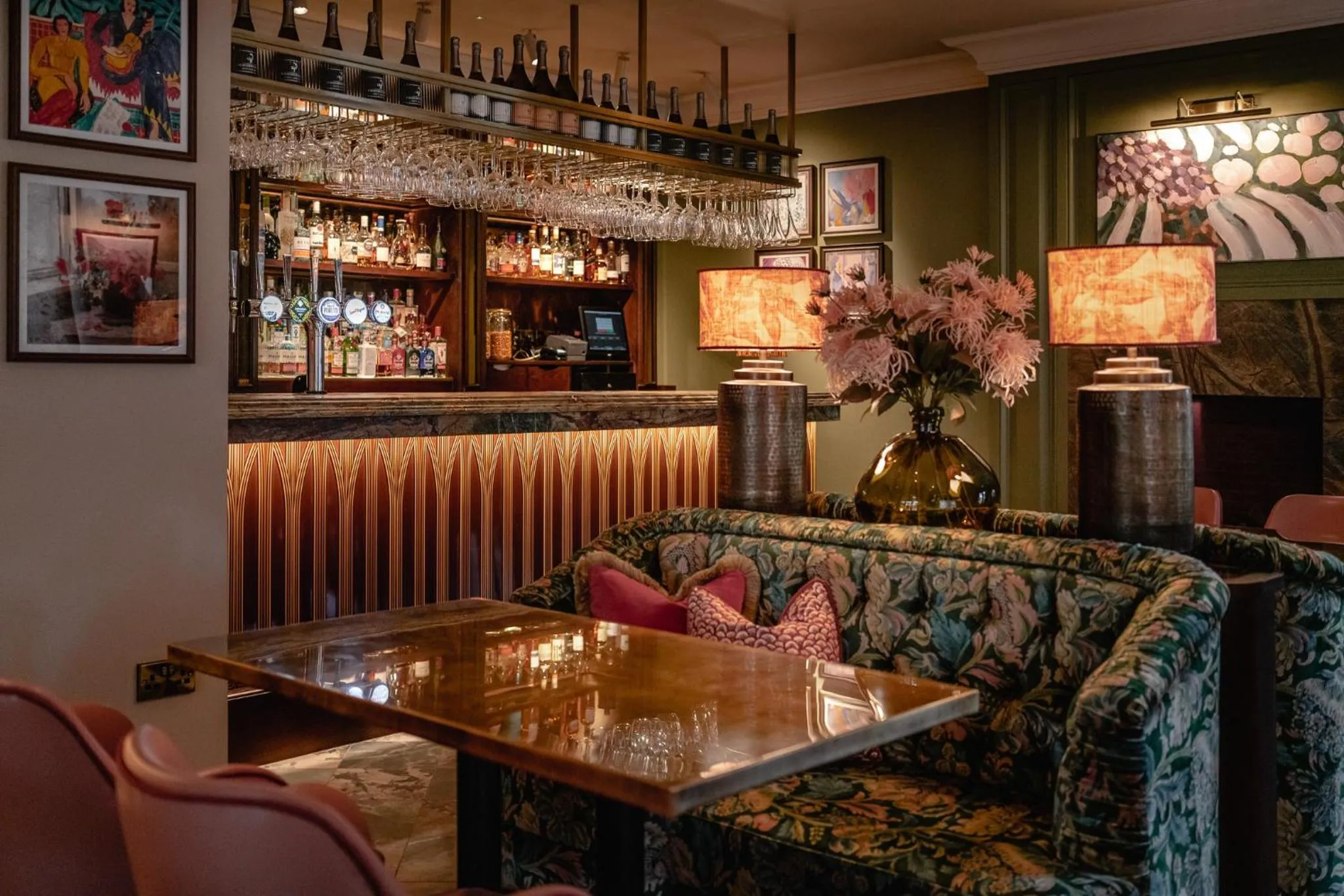 Restaurant/places to eat in Wentbridge House Hotel