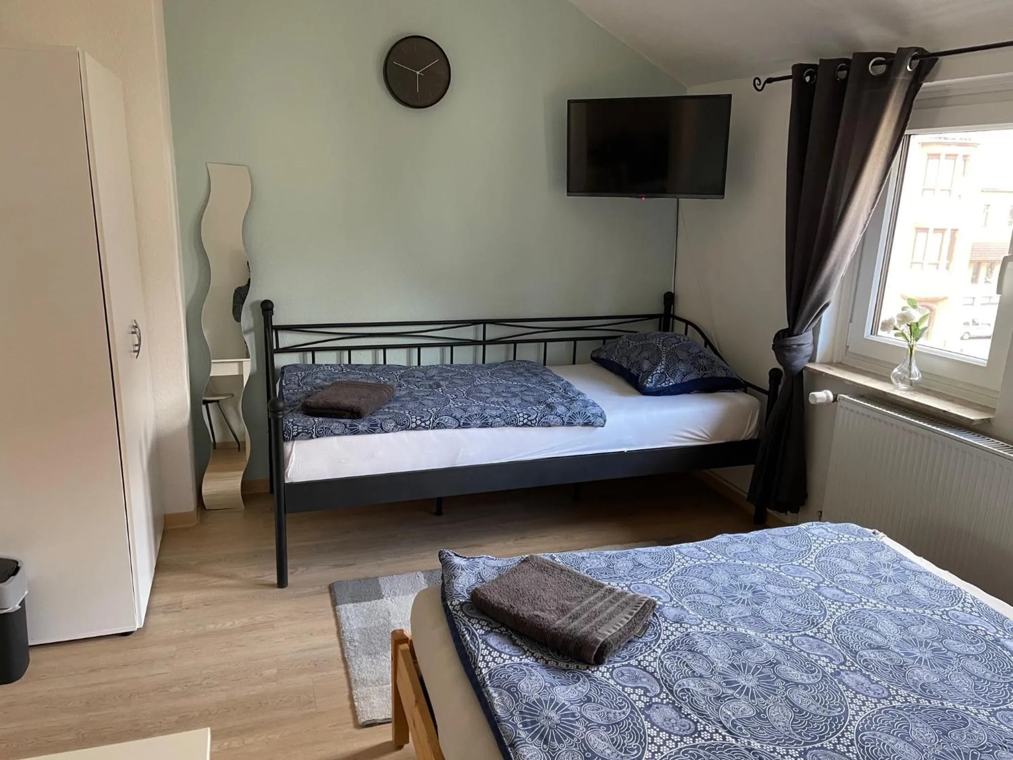 Photo of the whole room, Bed in Gäste-Liesel Göttingen