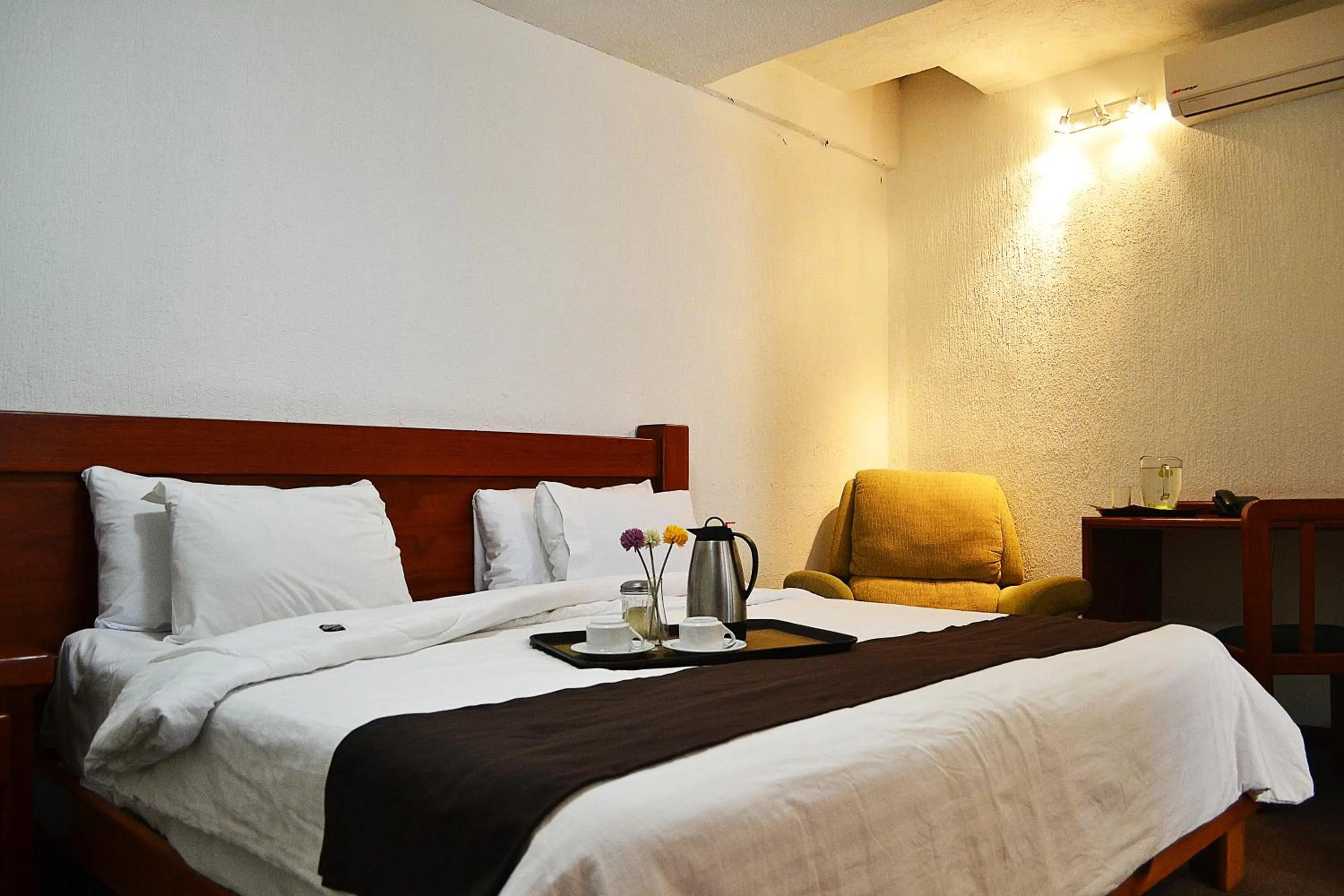 Bedroom, Bed in Hotel Campestre Inn