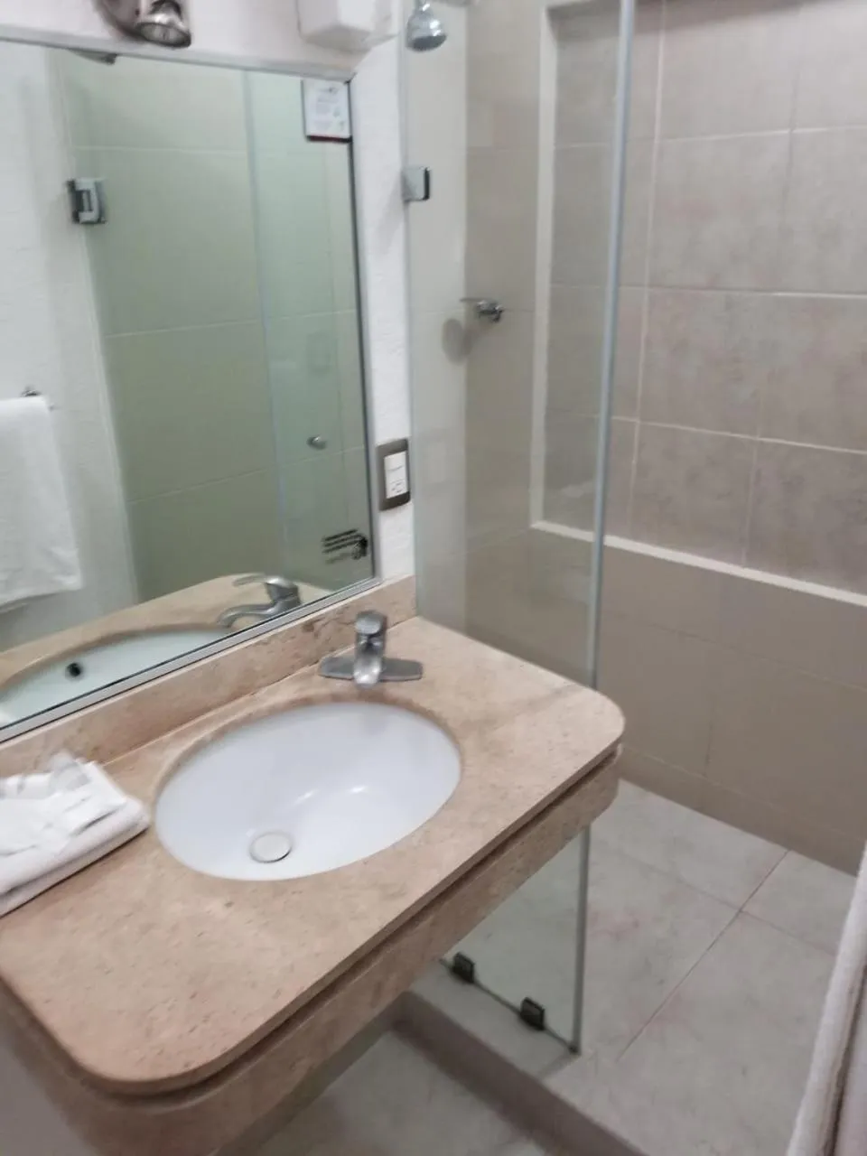 Bathroom in Hotel Campestre Inn