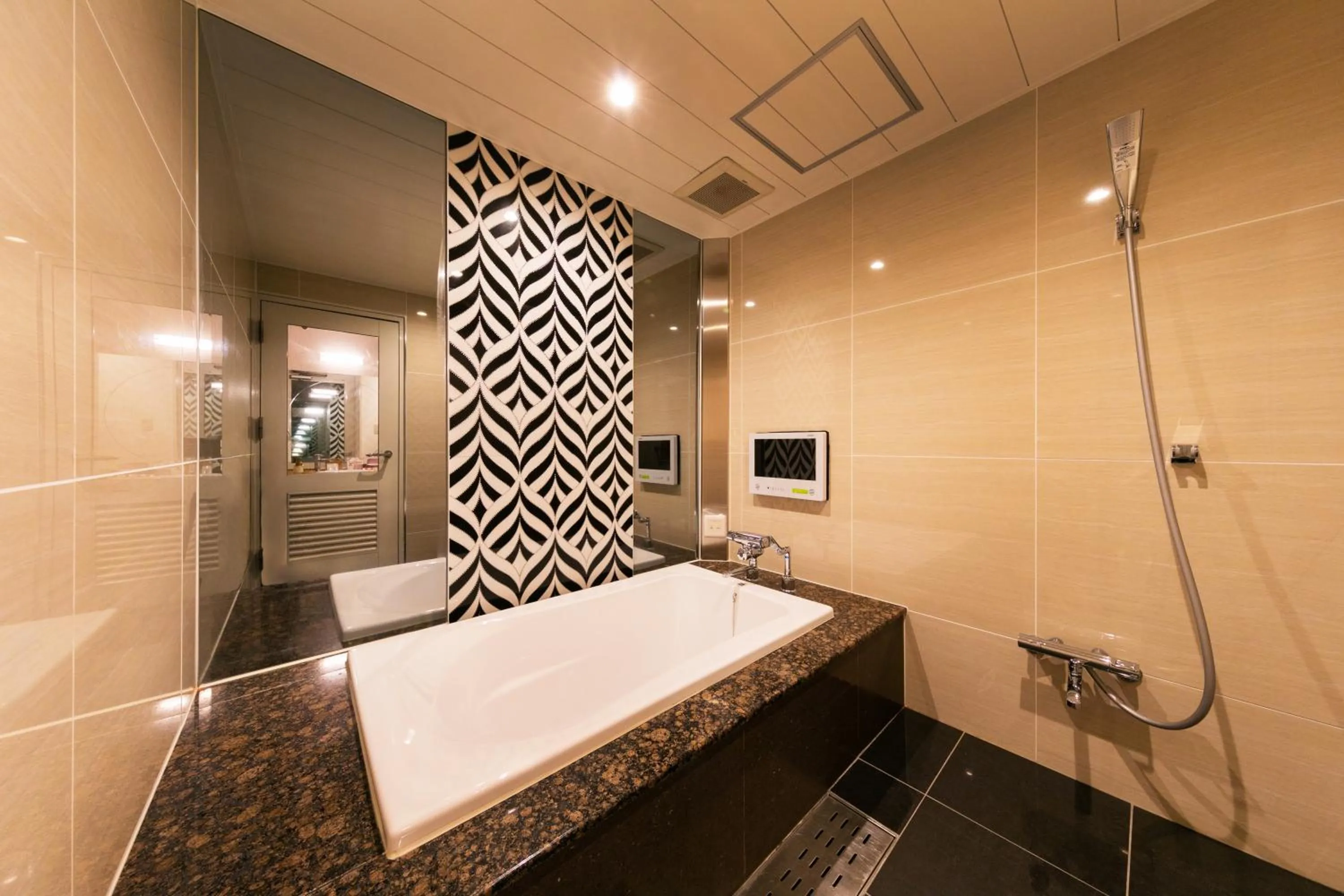 Bathroom, Bed in Hotel Eldia Modern Kobe(Adult Only)