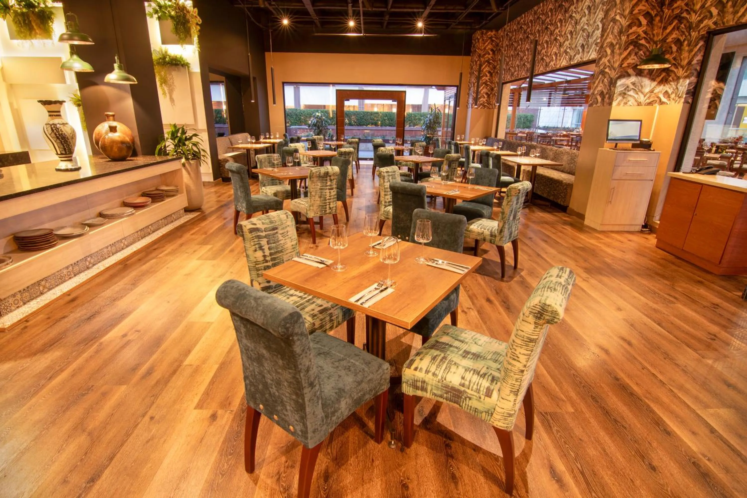 Restaurant/places to eat in Sheraton Bogotá Hotel