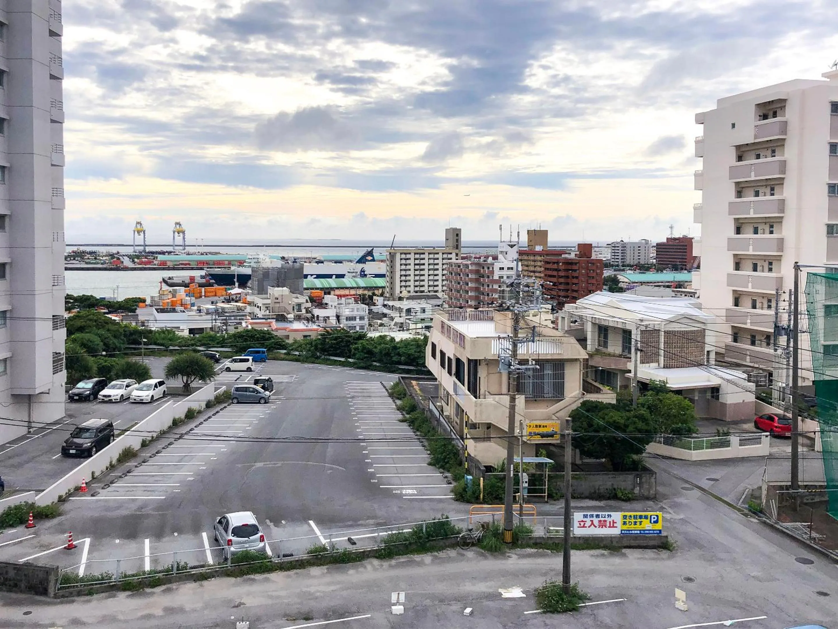 City view in Sunset Hills Inn Naha