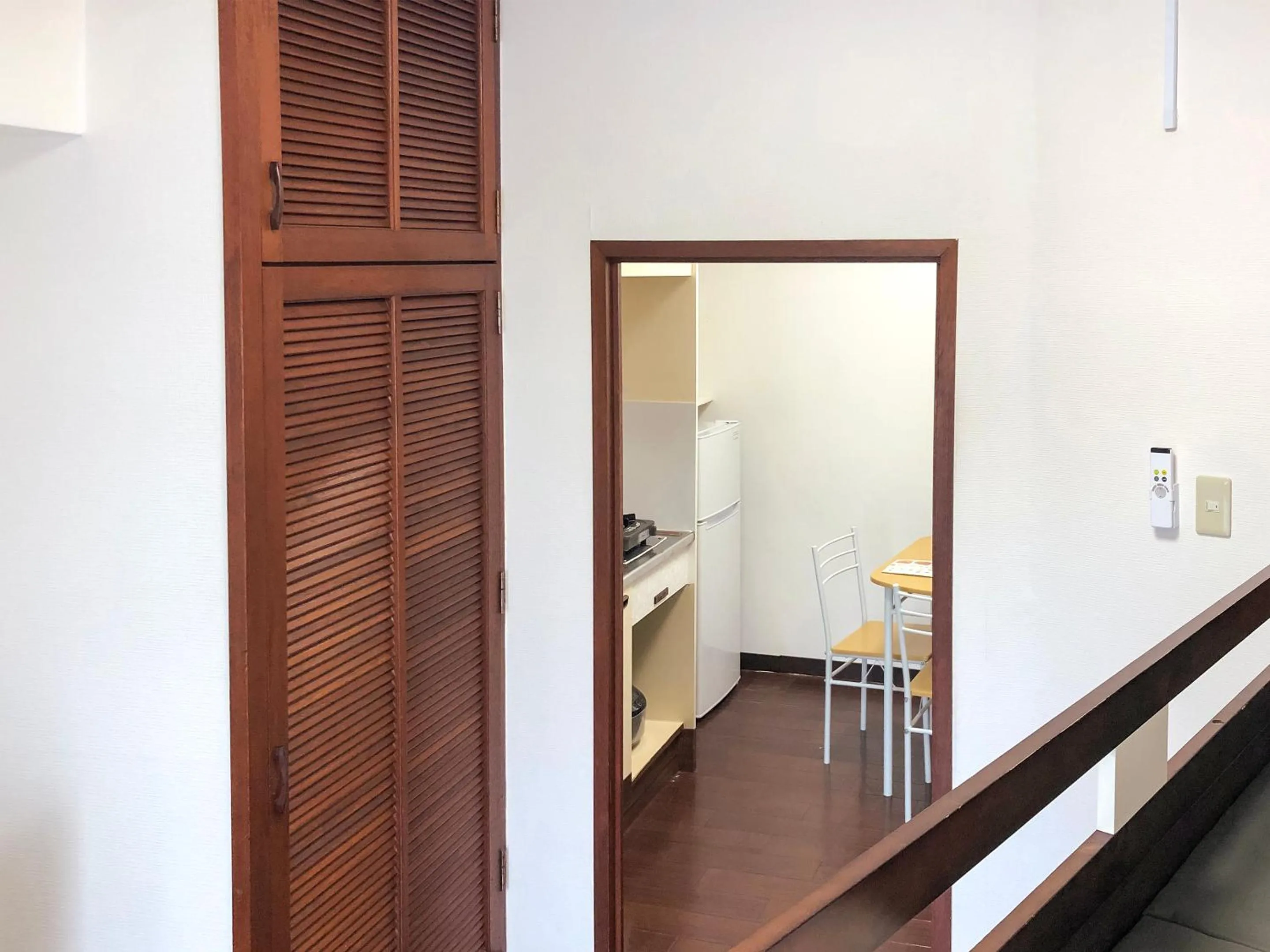 Photo of the whole room in Sunset Hills Inn Naha