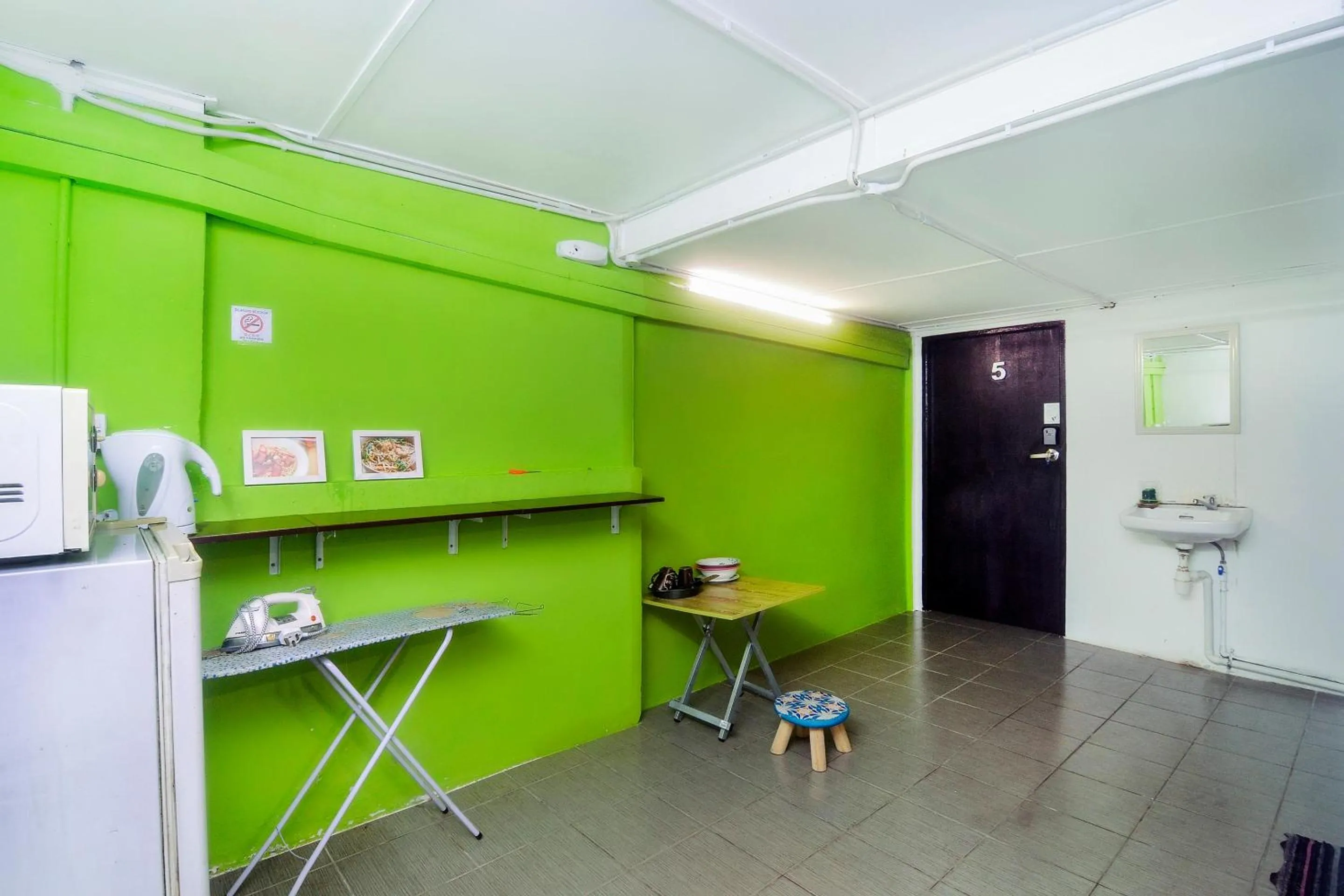 Lobby or reception in Hotel O Tropical Lodge