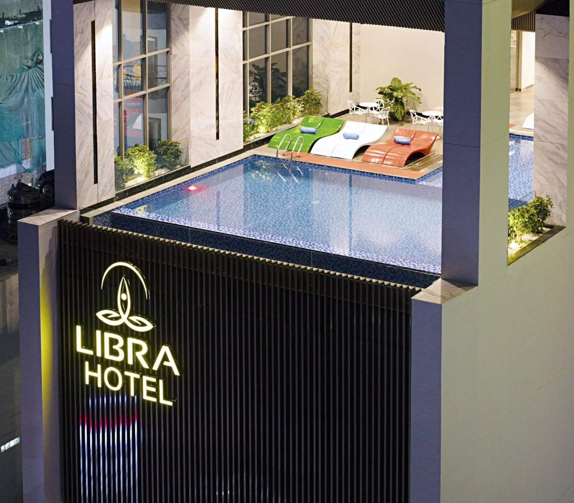 Swimming pool in Libra Hotel Nha Trang